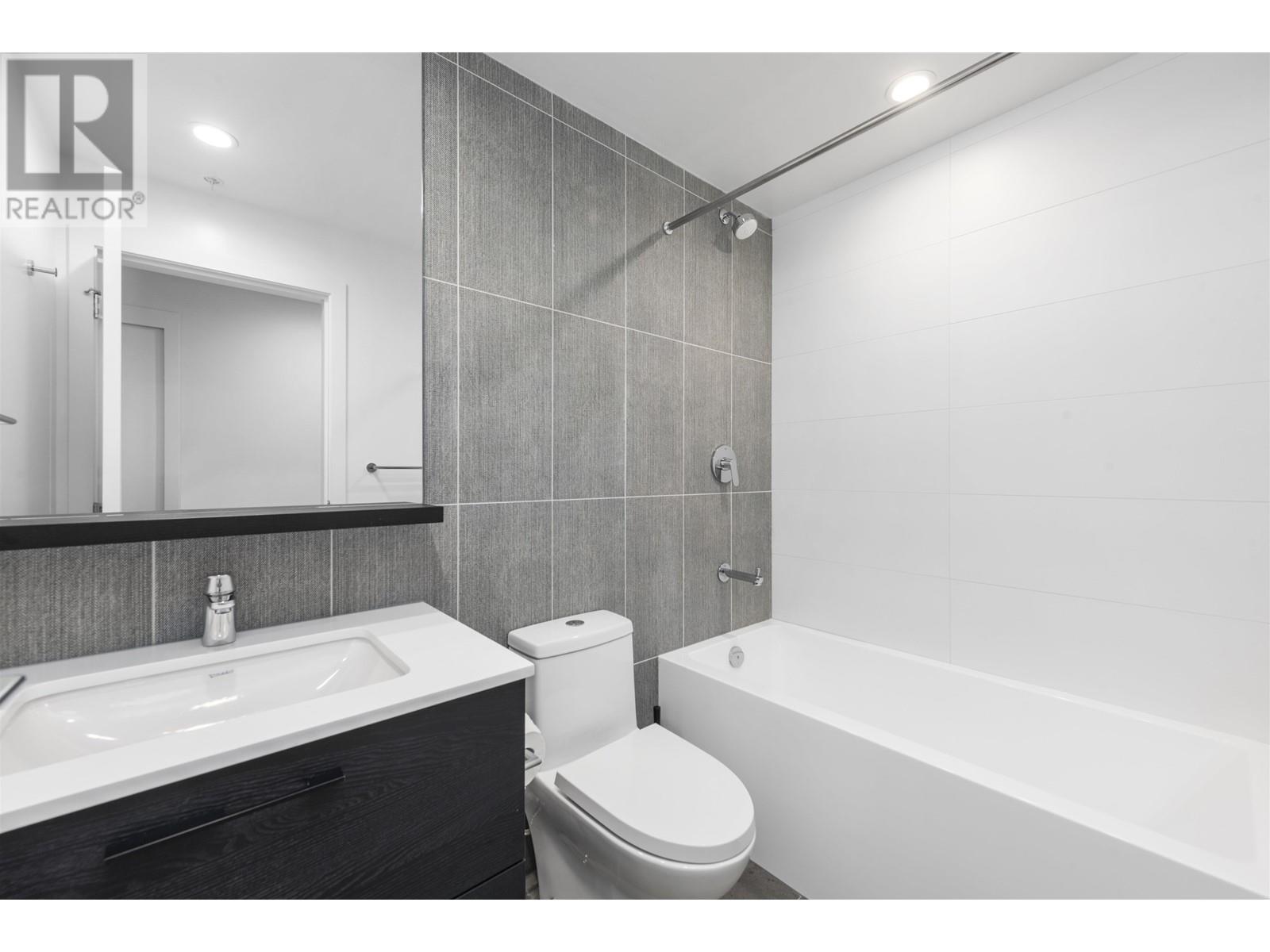 Listing Picture 13 of 37 : 2606 2181 MADISON AVENUE, Burnaby / 本拿比 - 魯藝地產 Yvonne Lu Group - MLS Medallion Club Member