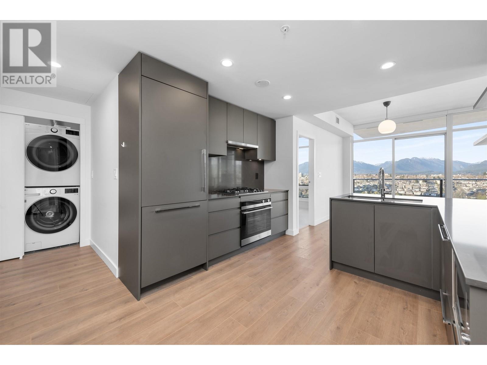 Listing Picture 8 of 37 : 2606 2181 MADISON AVENUE, Burnaby / 本拿比 - 魯藝地產 Yvonne Lu Group - MLS Medallion Club Member