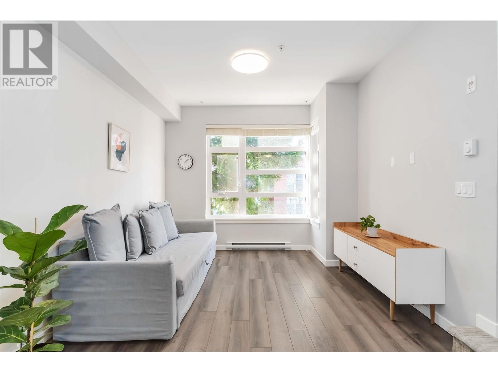 Listing Picture 16 of 33 : 14 8377 JONES ROAD, Richmond / 烈治文 - 魯藝地產 Yvonne Lu Group - MLS Medallion Club Member