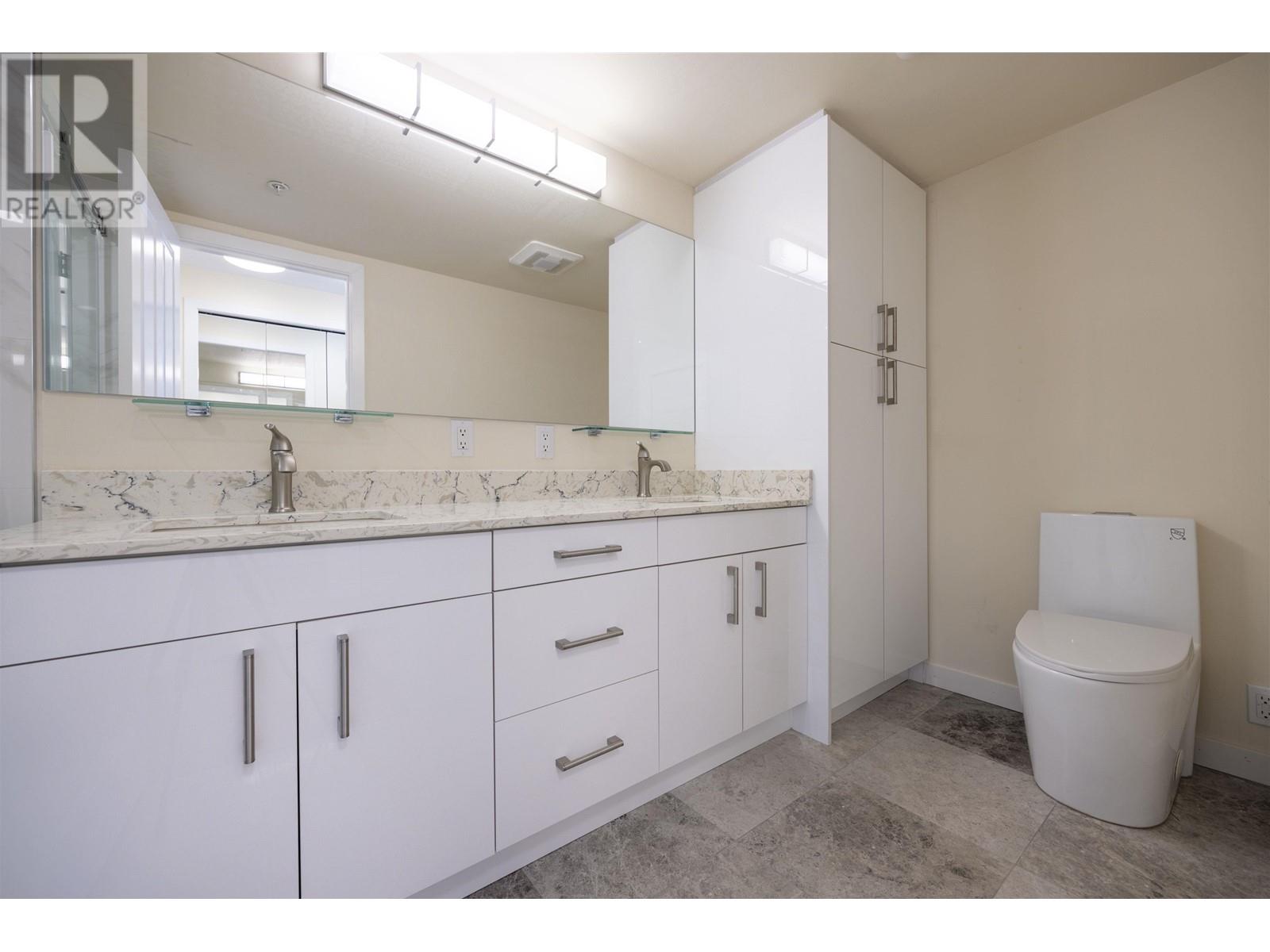 Listing Picture 19 of 27 : 1702 4788 HAZEL STREET, Burnaby / 本拿比 - 魯藝地產 Yvonne Lu Group - MLS Medallion Club Member