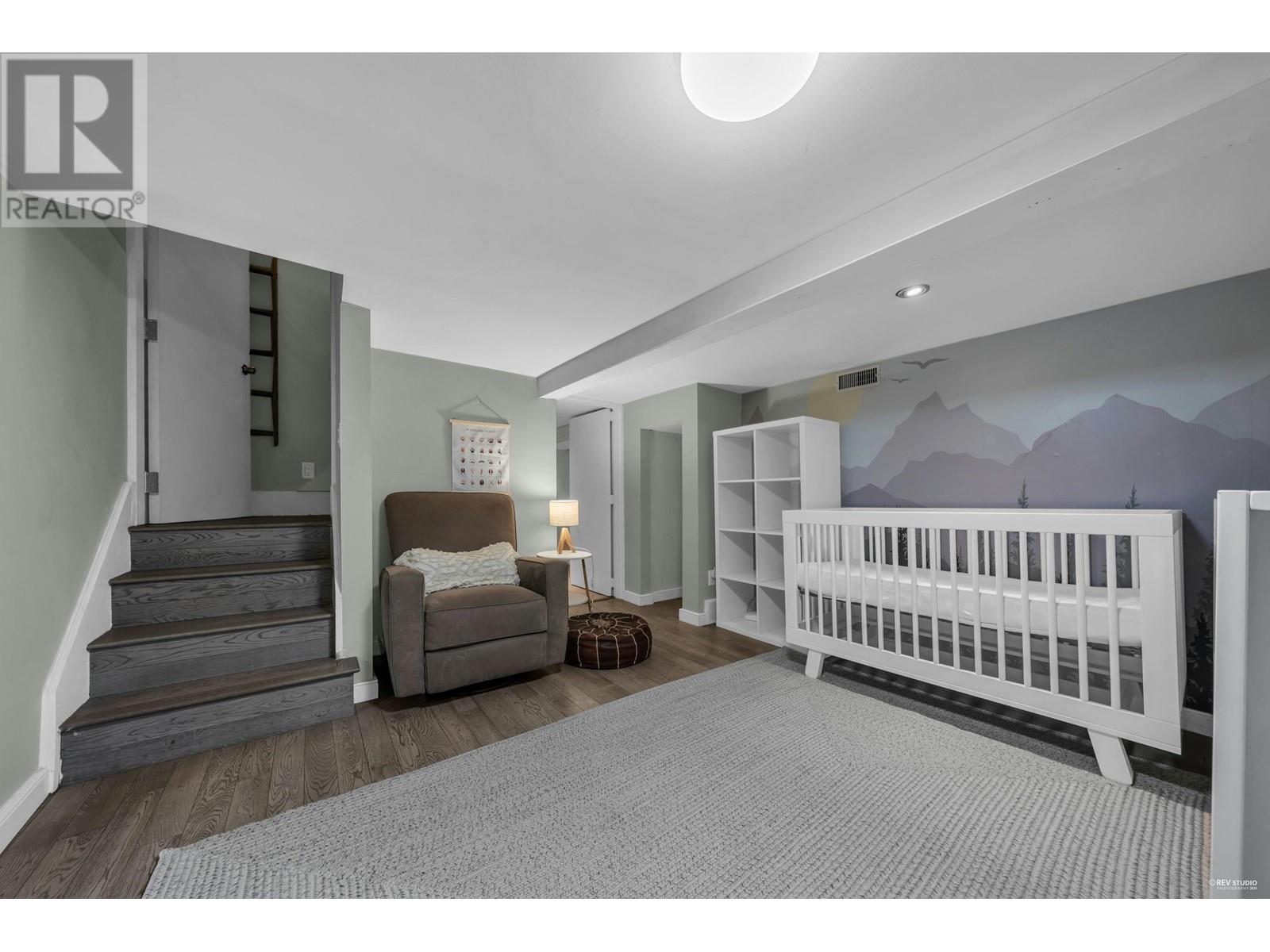 Listing Picture 22 of 40 : 158 E 26TH AVENUE, Vancouver / 溫哥華 - 魯藝地產 Yvonne Lu Group - MLS Medallion Club Member