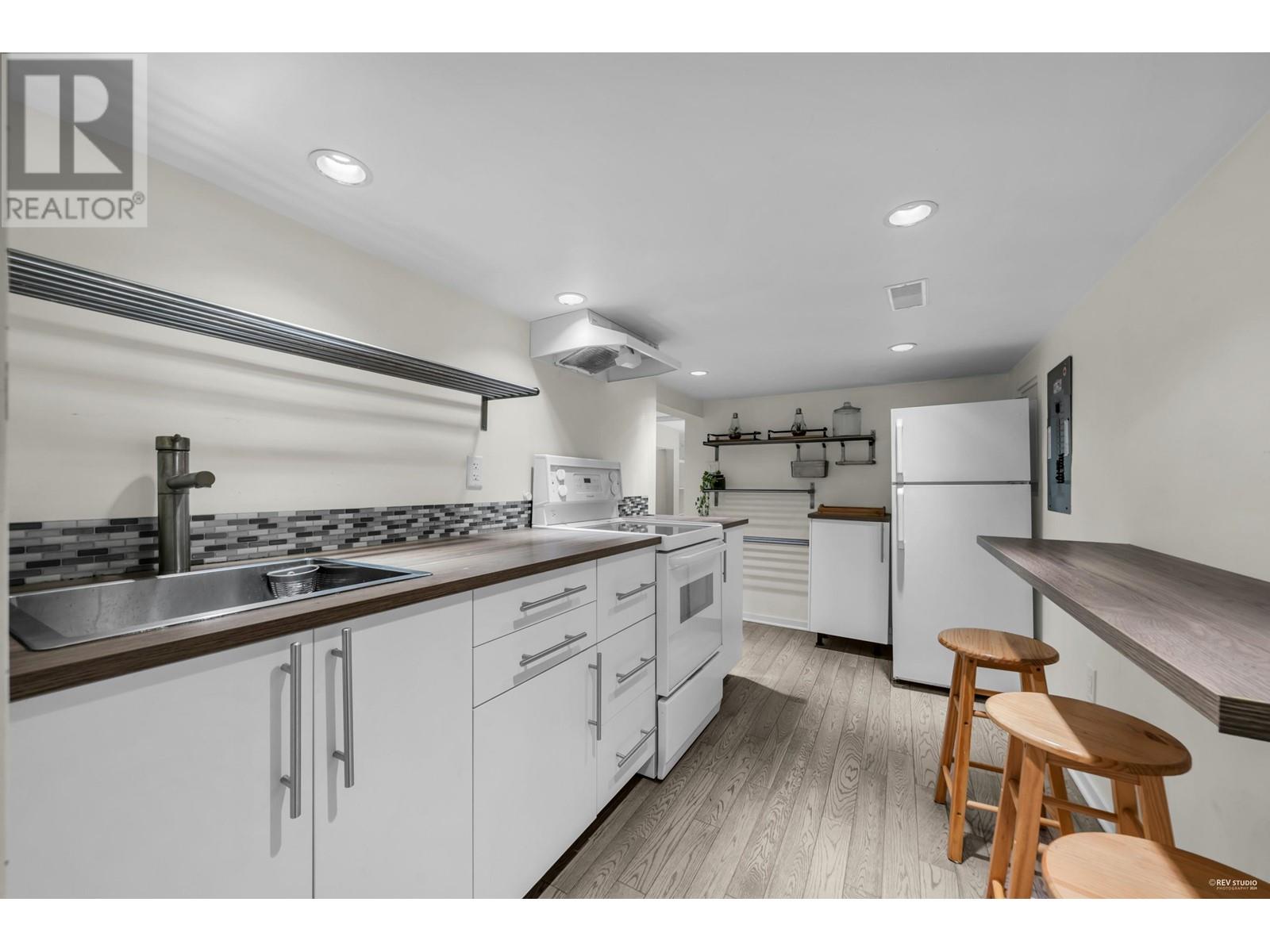 Listing Picture 30 of 40 : 158 E 26TH AVENUE, Vancouver / 溫哥華 - 魯藝地產 Yvonne Lu Group - MLS Medallion Club Member