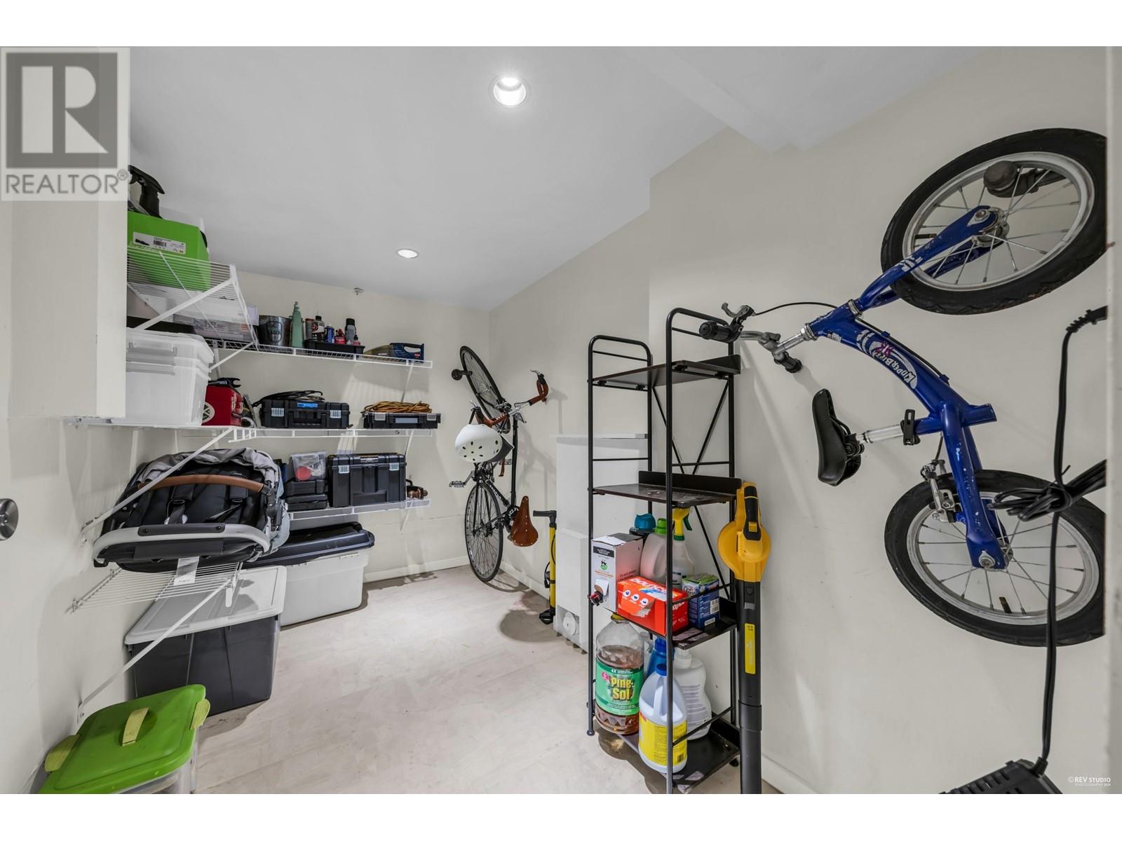 Listing Picture 35 of 40 : 158 E 26TH AVENUE, Vancouver / 溫哥華 - 魯藝地產 Yvonne Lu Group - MLS Medallion Club Member