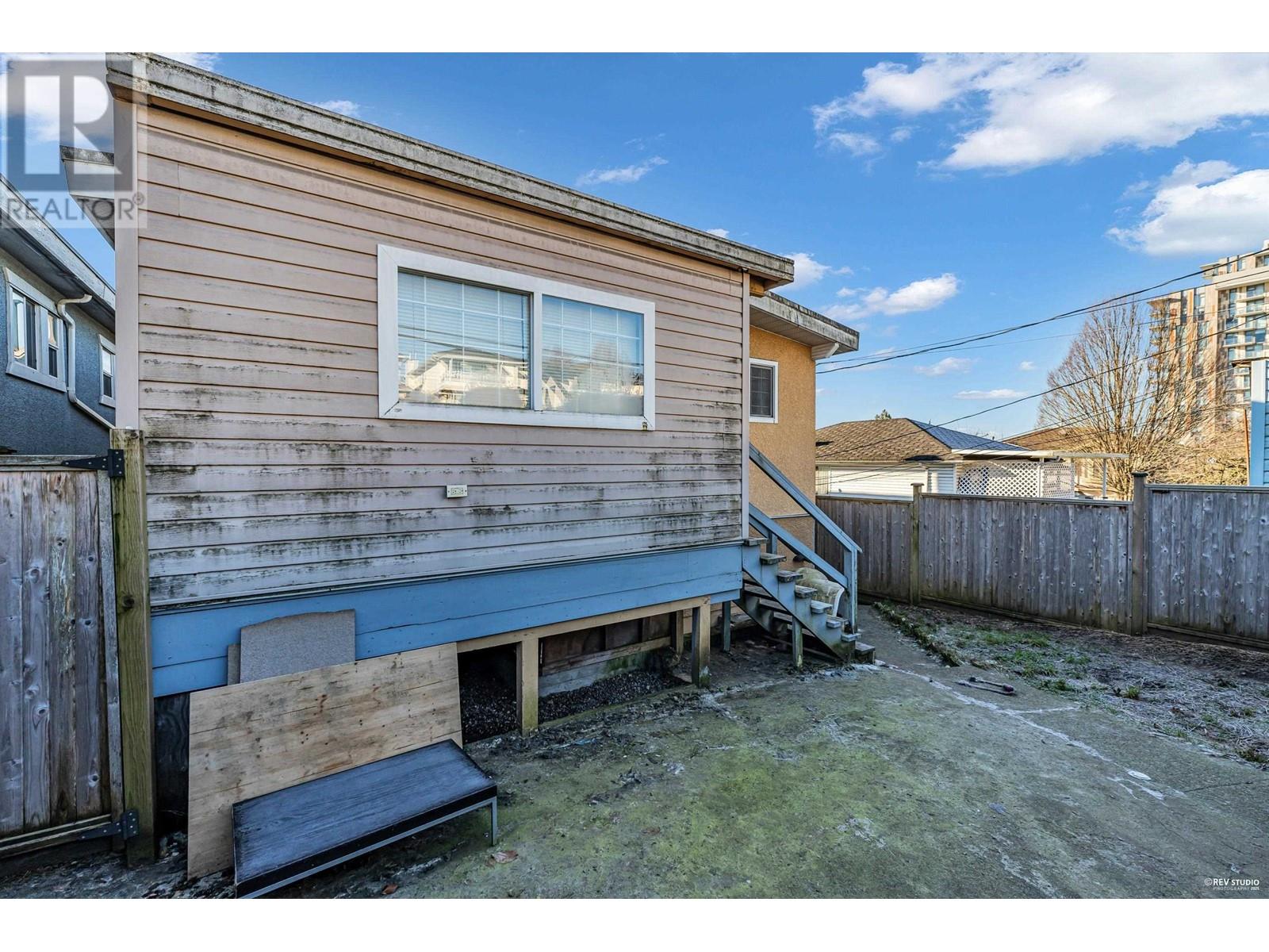 829 Se Marine Drive, Vancouver, British Columbia  V5X 2V2 - Photo 26 - R2944153