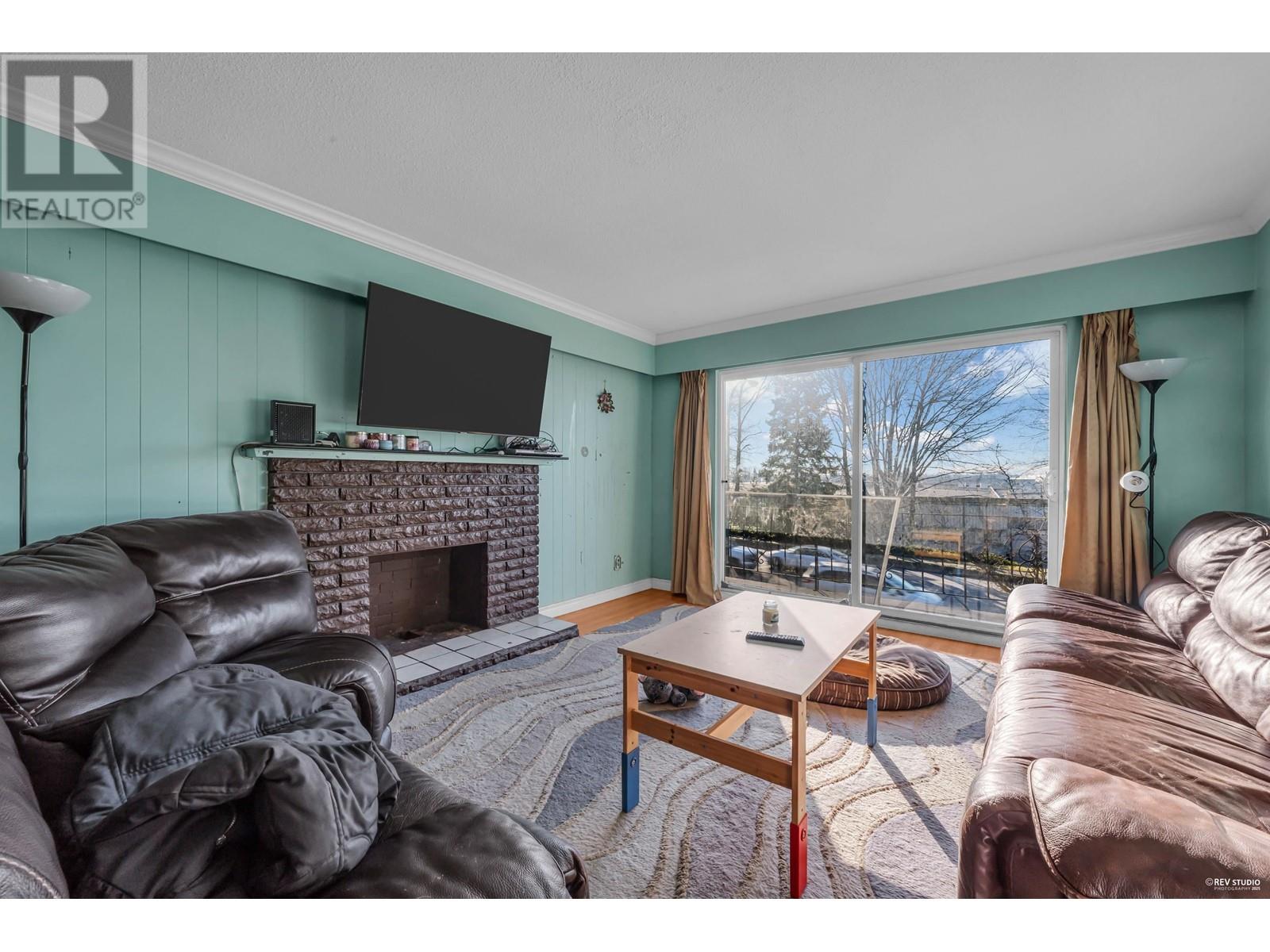 829 Se Marine Drive, Vancouver, British Columbia  V5X 2V2 - Photo 6 - R2944153