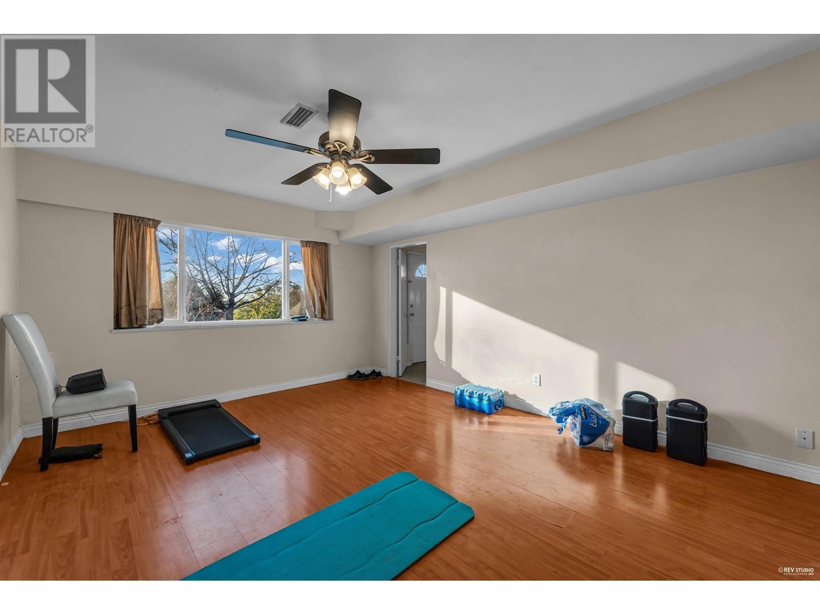 829 Se Marine Drive, Vancouver, British Columbia  V5X 2V2 - Photo 23 - R2944153