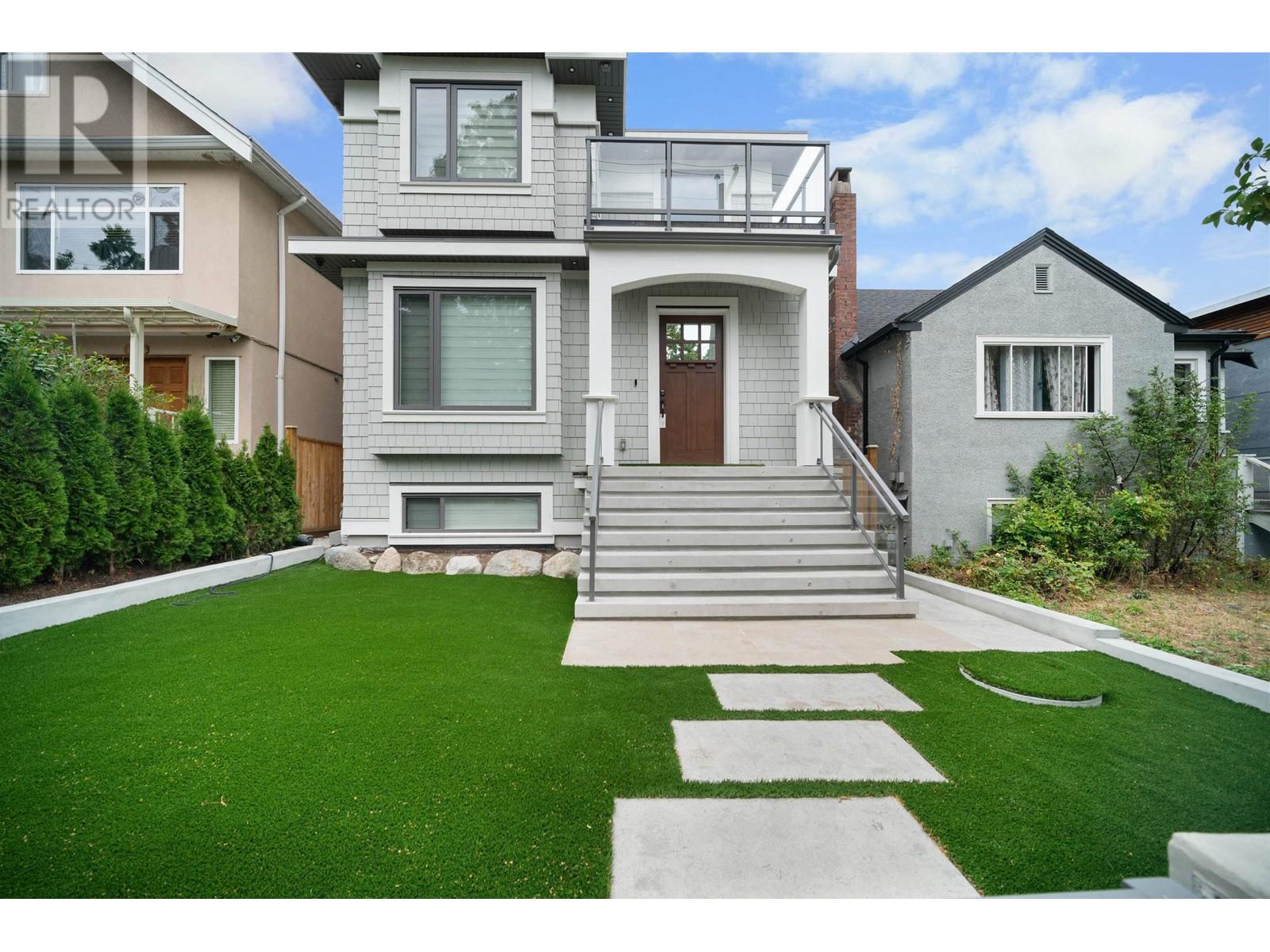 7666 ONTARIO STREET, vancouver, British Columbia