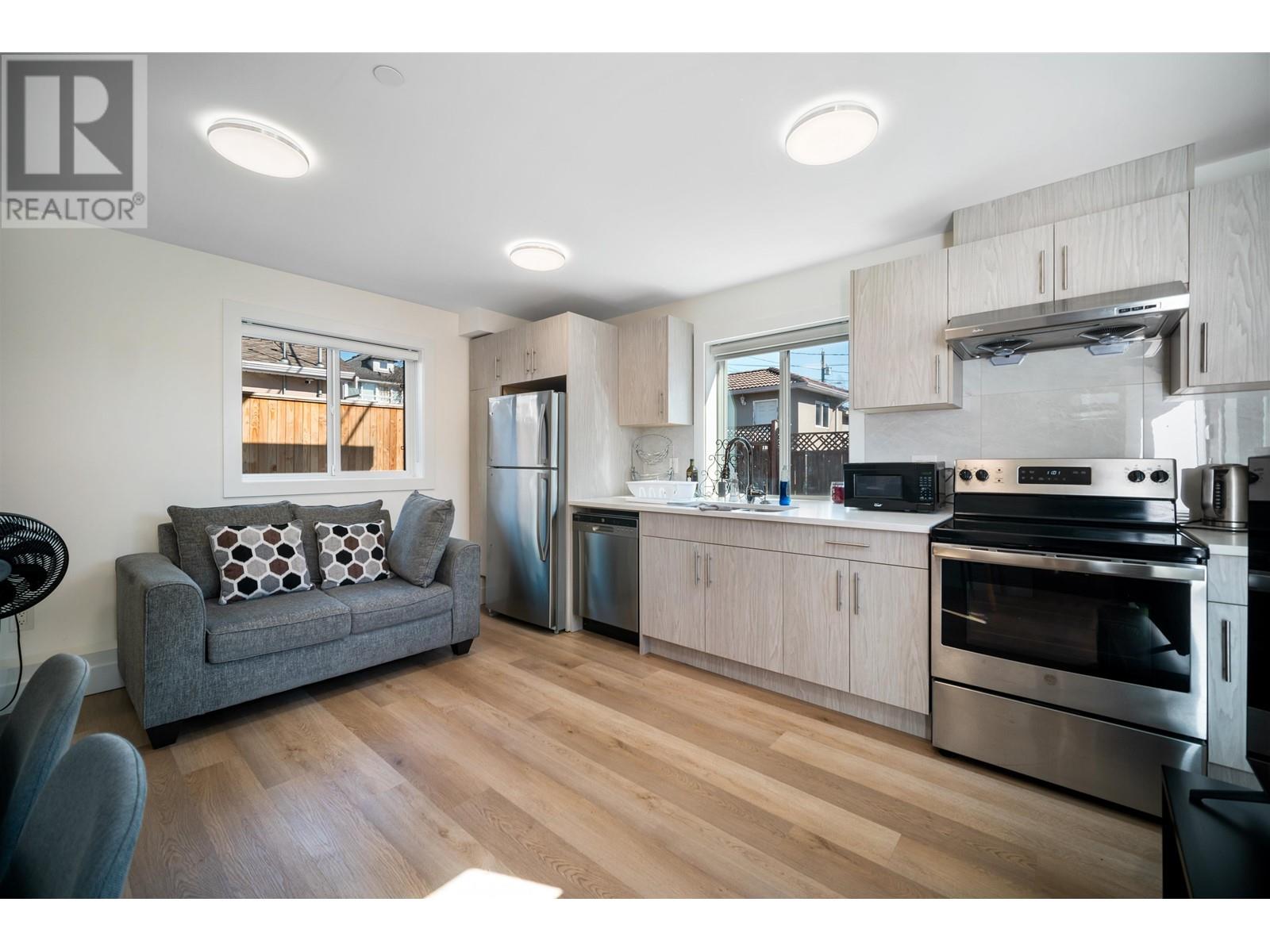 Listing Picture 27 of 33 : 7666 ONTARIO STREET, Vancouver / 溫哥華 - 魯藝地產 Yvonne Lu Group - MLS Medallion Club Member