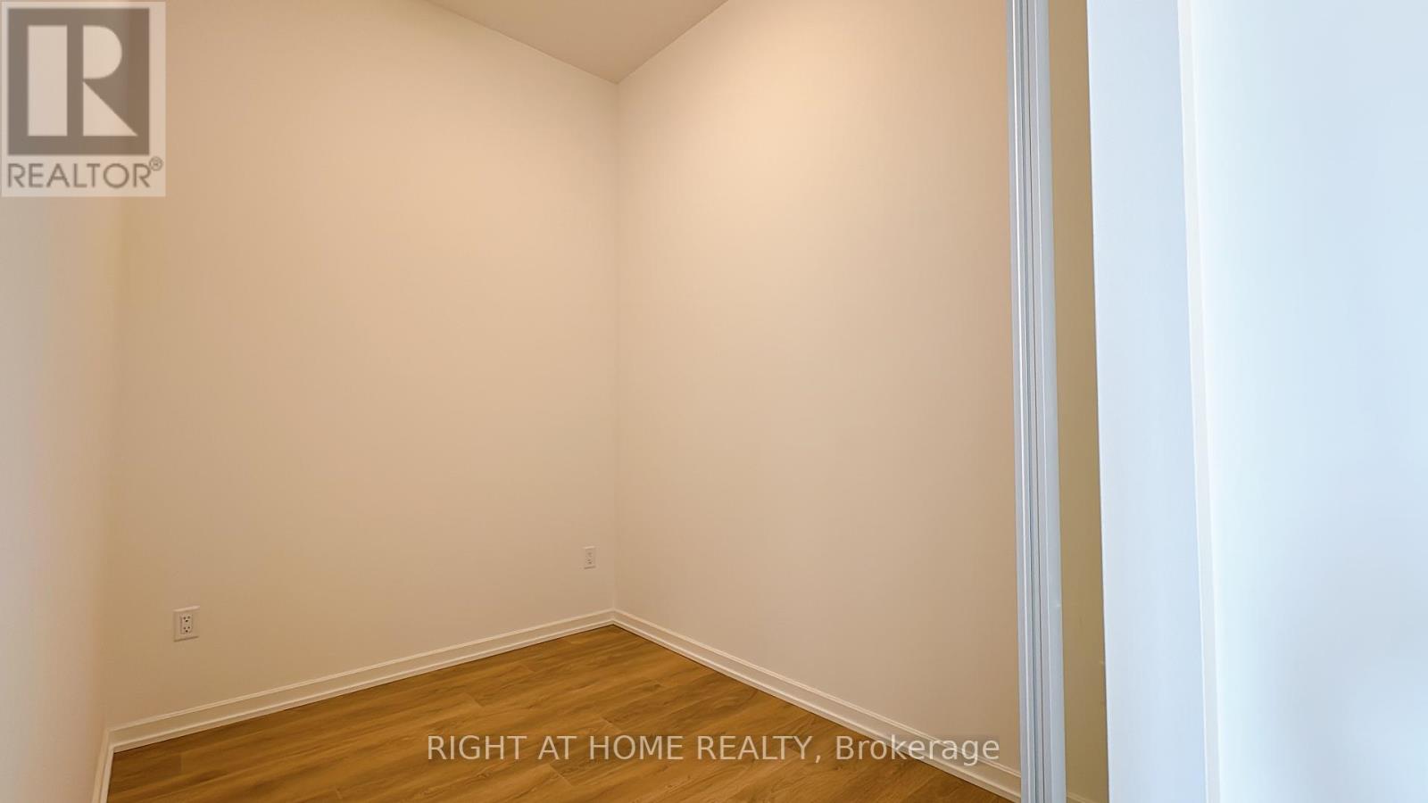 302 - 1285 Dupont Street, Toronto, Ontario  M6H 0E3 - Photo 16 - W11948118