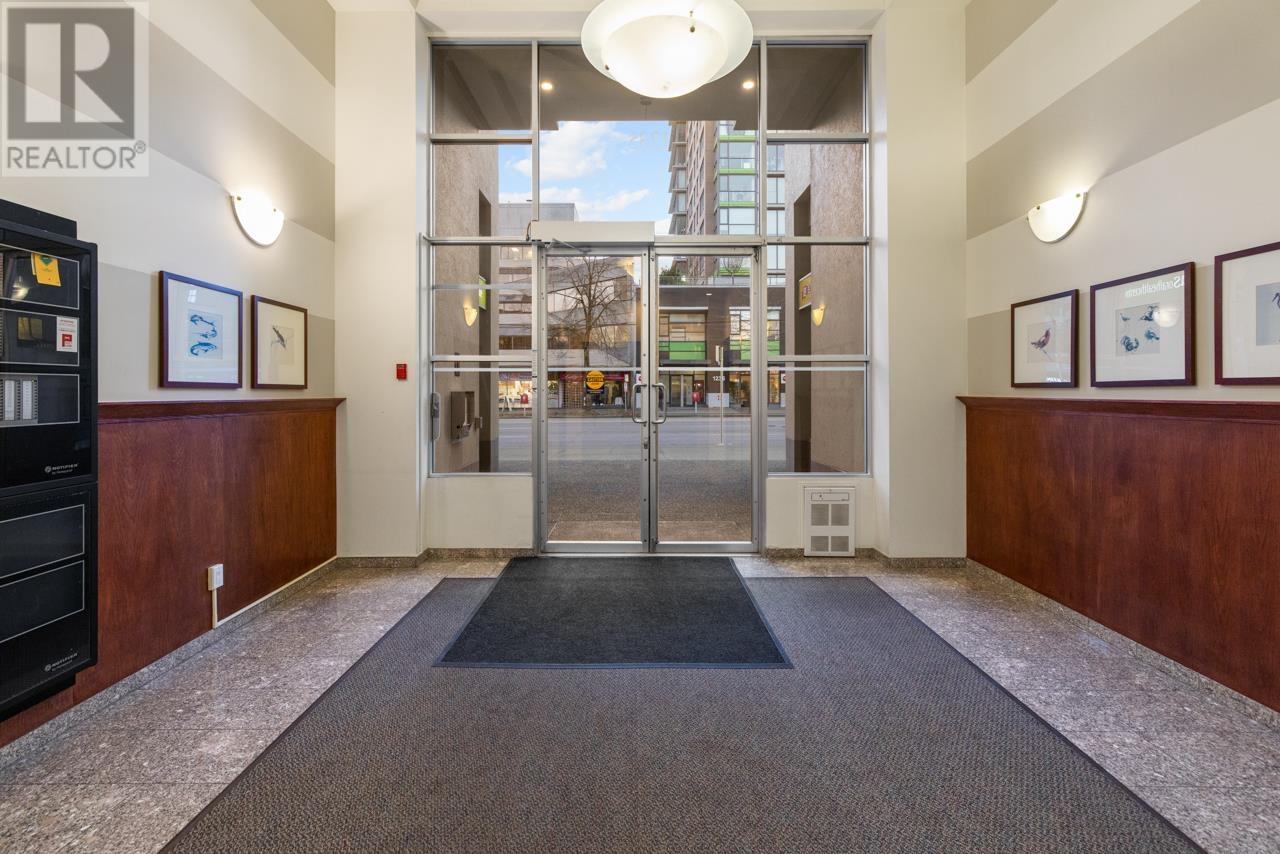 Listing Picture 28 of 29 : 302 1235 W BROADWAY, Vancouver / 溫哥華 - 魯藝地產 Yvonne Lu Group - MLS Medallion Club Member