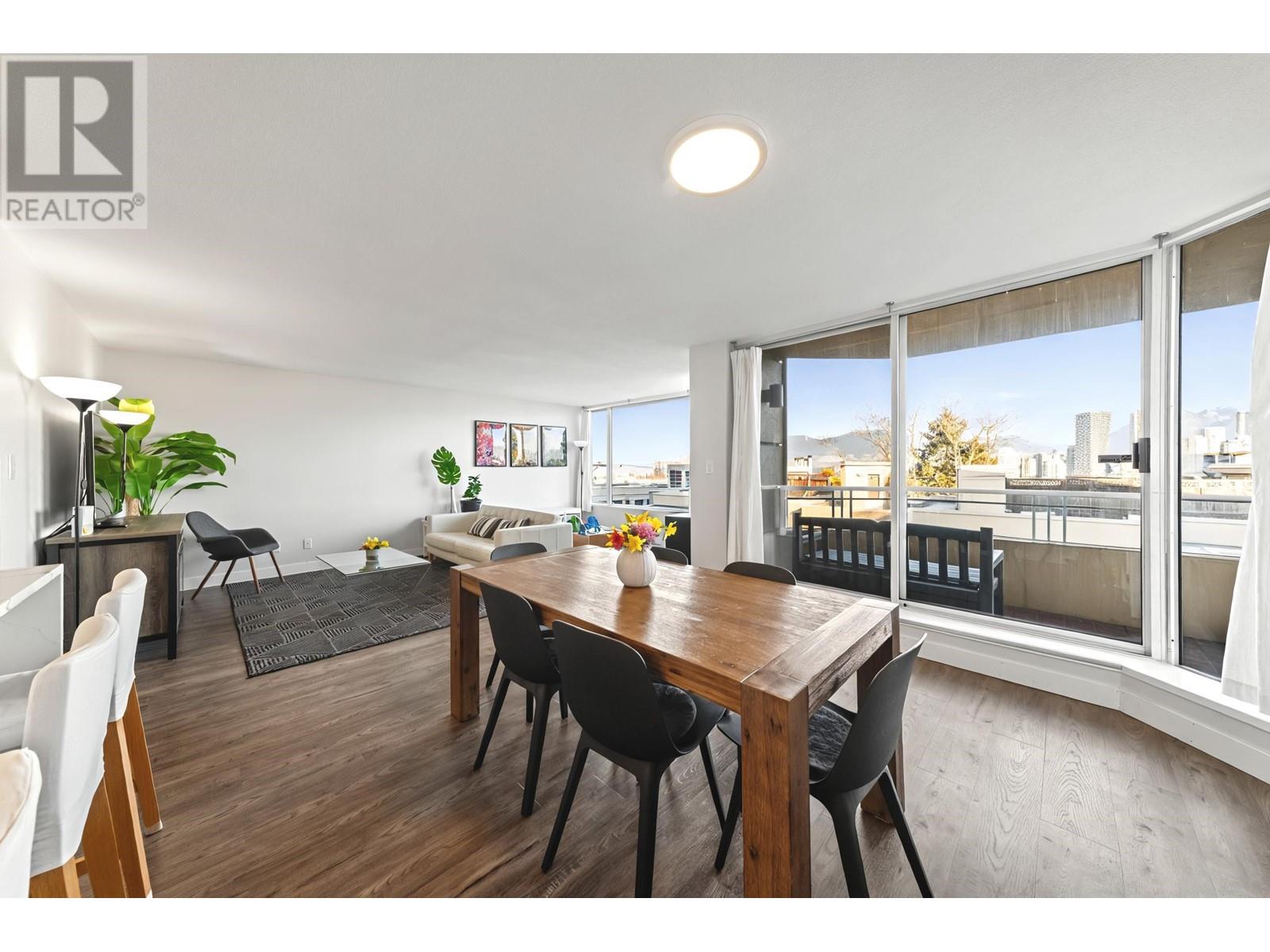 Listing Picture 3 of 29 : 302 1235 W BROADWAY, Vancouver / 溫哥華 - 魯藝地產 Yvonne Lu Group - MLS Medallion Club Member