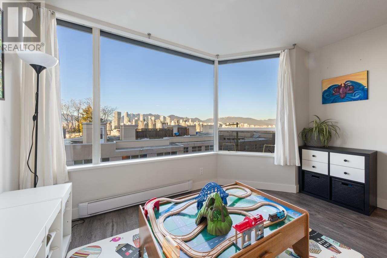 Listing Picture 7 of 29 : 302 1235 W BROADWAY, Vancouver / 溫哥華 - 魯藝地產 Yvonne Lu Group - MLS Medallion Club Member