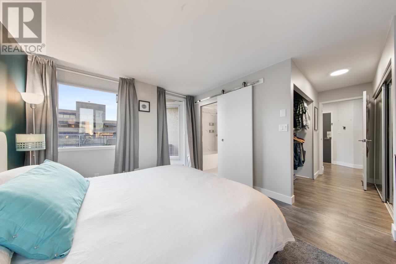 Listing Picture 17 of 29 : 302 1235 W BROADWAY, Vancouver / 溫哥華 - 魯藝地產 Yvonne Lu Group - MLS Medallion Club Member