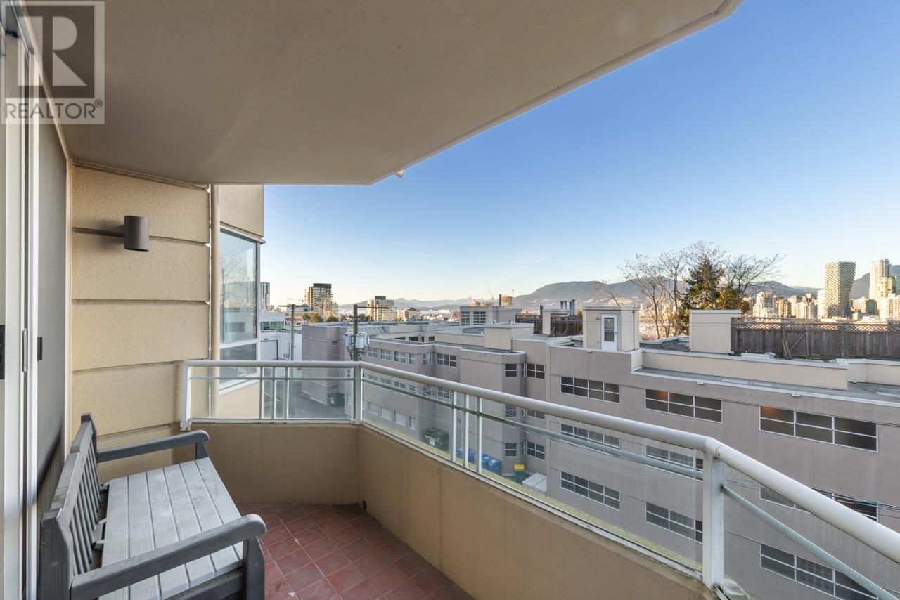 302 1235 W Broadway, Vancouver, British Columbia  V6H 1G7 - Photo 24 - R2961176