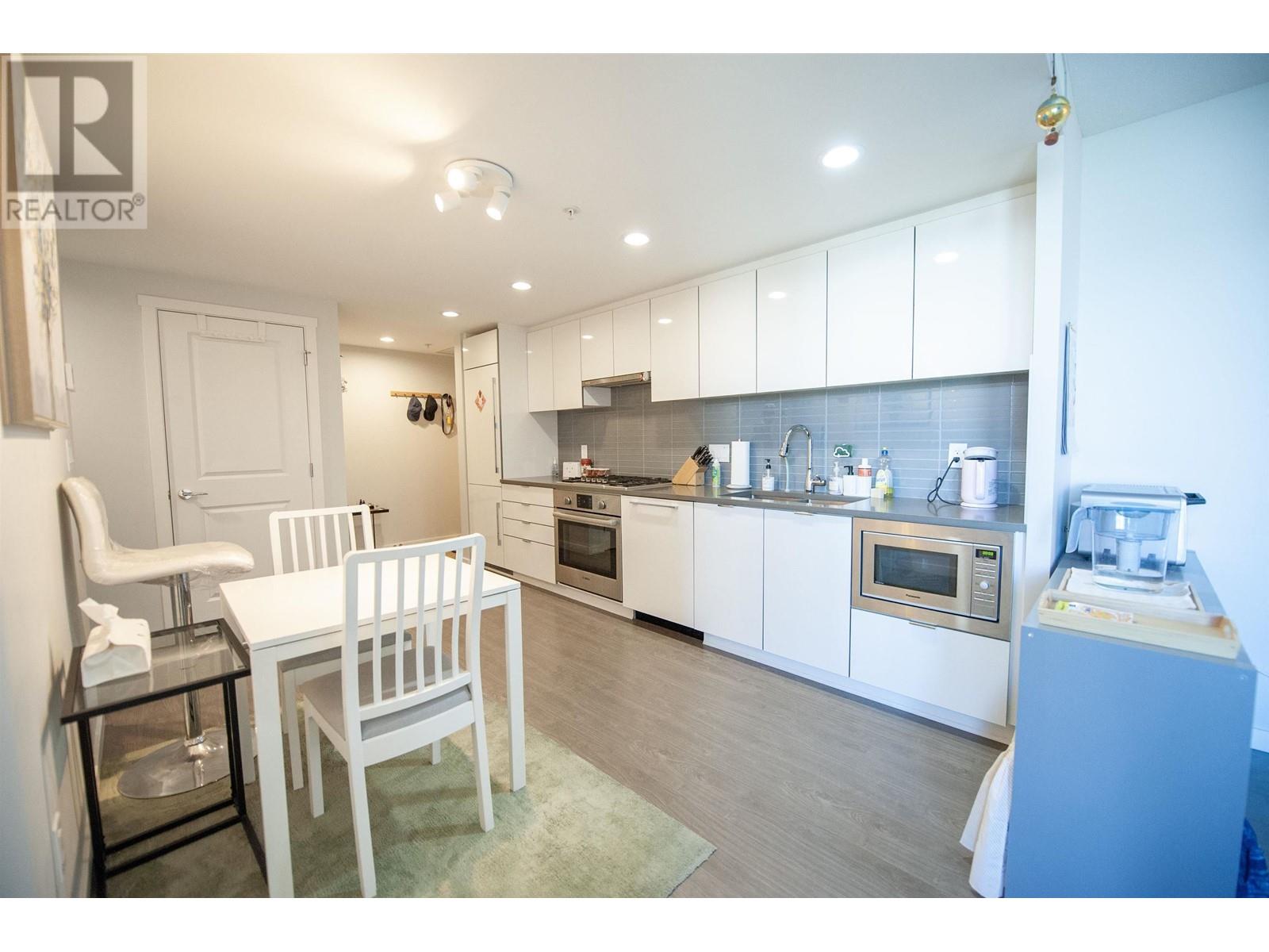 Listing Picture 24 of 28 : 821 3333 BROWN ROAD, Richmond / 烈治文 - 魯藝地產 Yvonne Lu Group - MLS Medallion Club Member