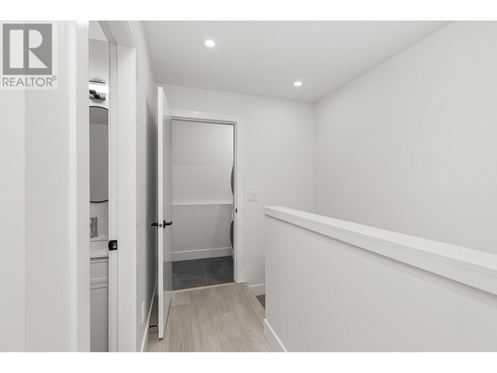 1228 Pacific Avenue, Kelowna, British Columbia  V1Y 5T7 - Photo 16 - 10333512