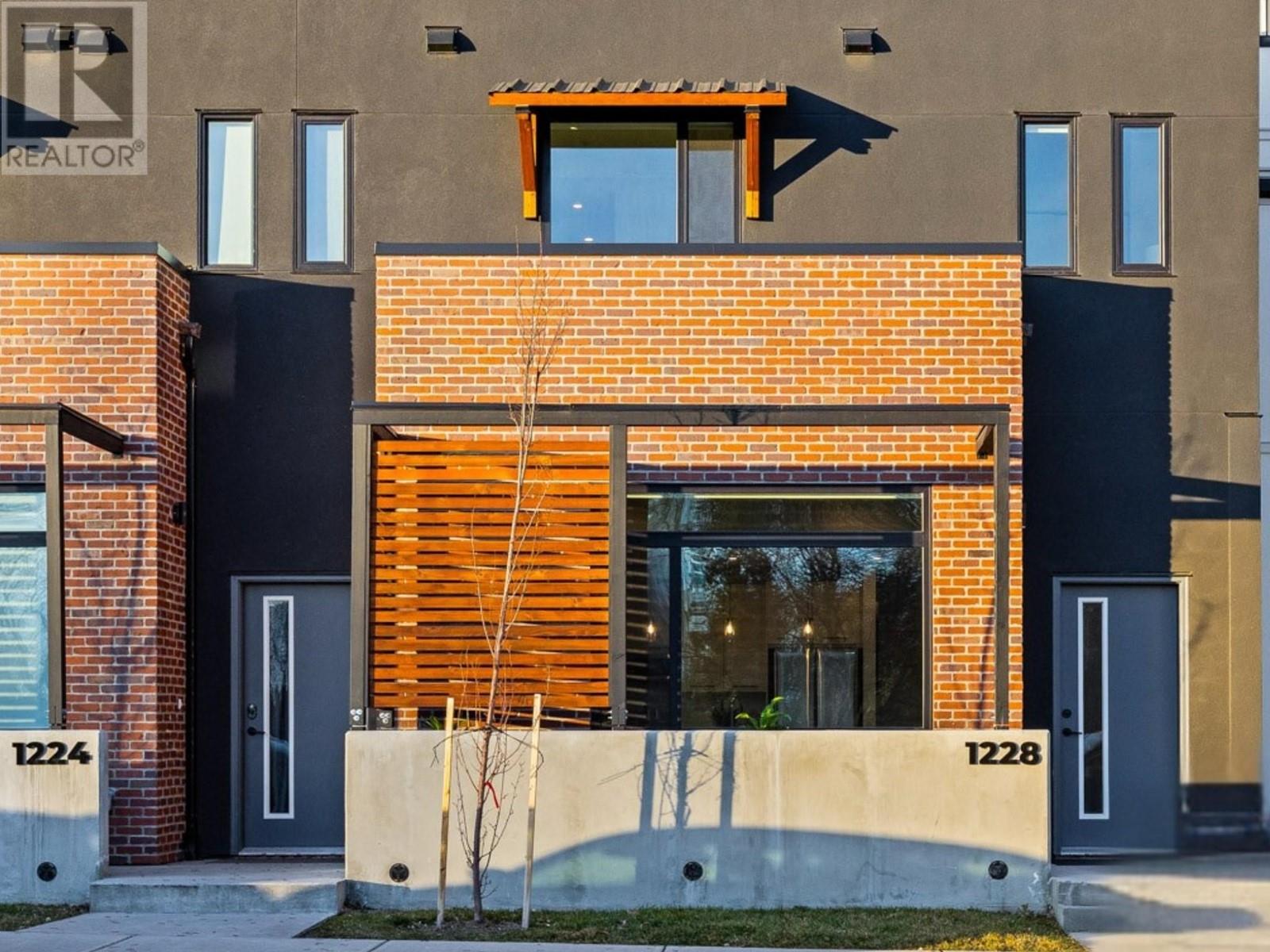 Property at 1228 Pacific Avenue image 1