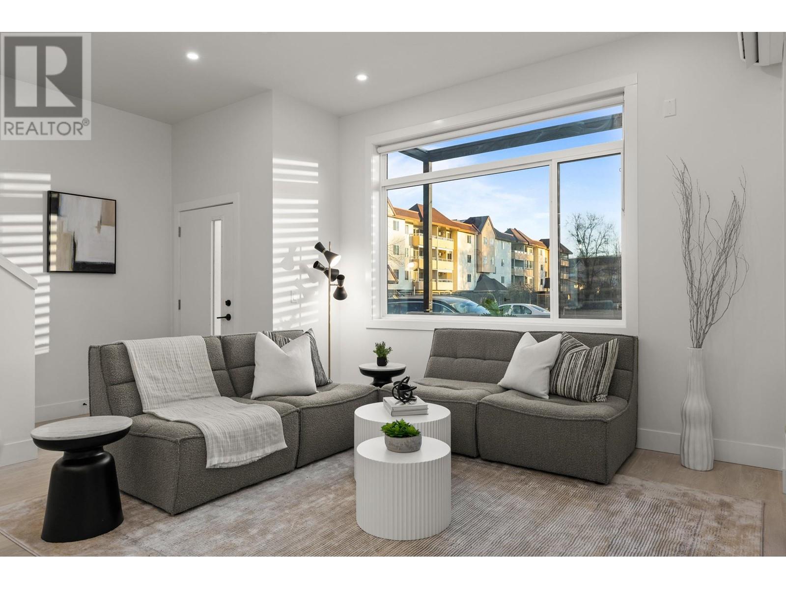 Property at 1228 Pacific Avenue image 5