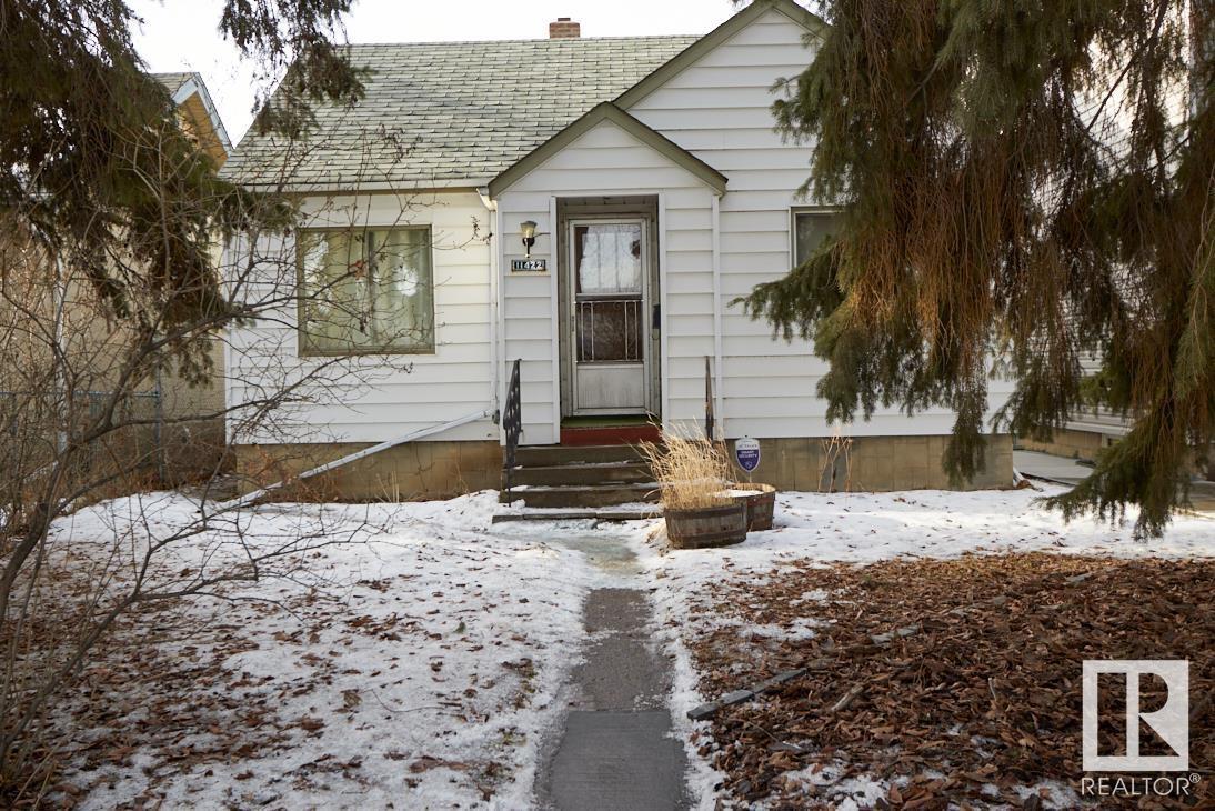 Property at 11422 83 ST NW image 1