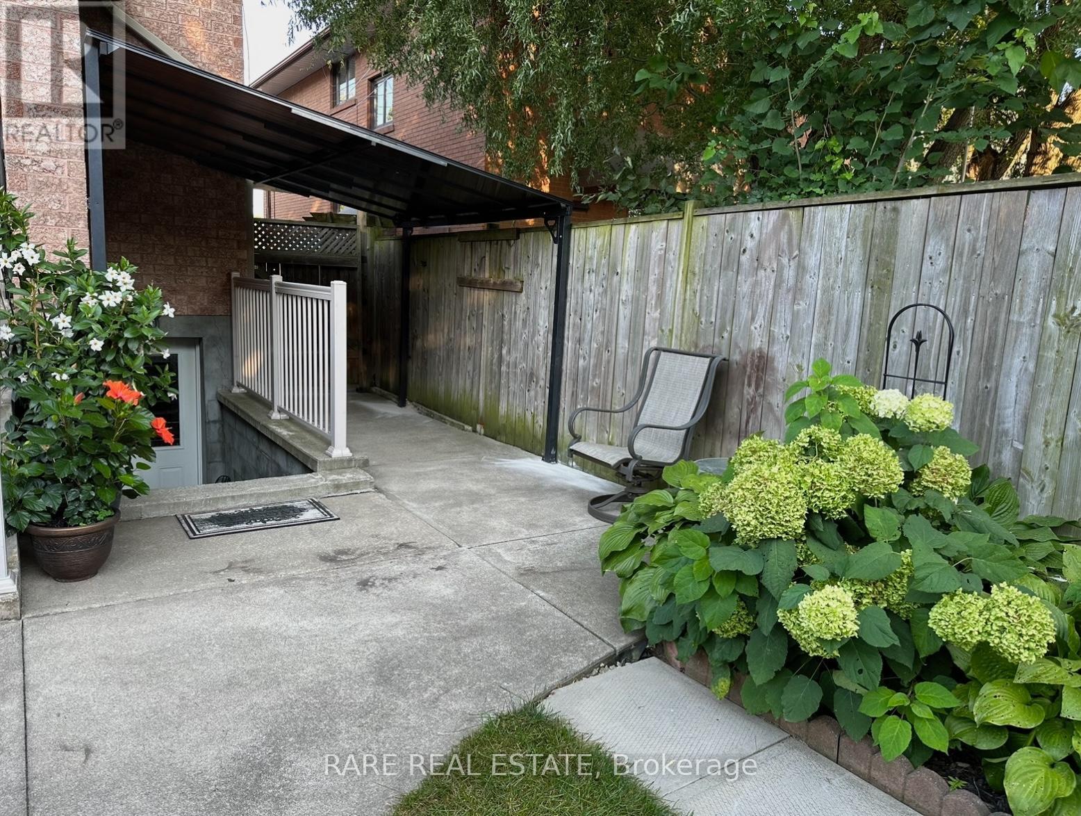 Lower - 40 Lloyd George Avenue, Toronto, Ontario  M8W 3W6 - Photo 20 - W11948138