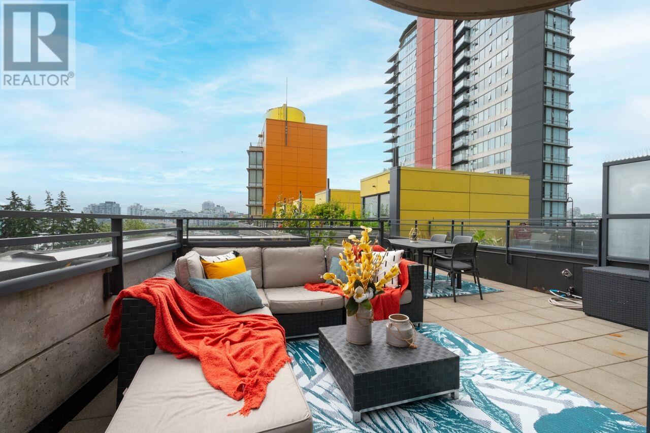 802 33 SMITHE STREET, Vancouver