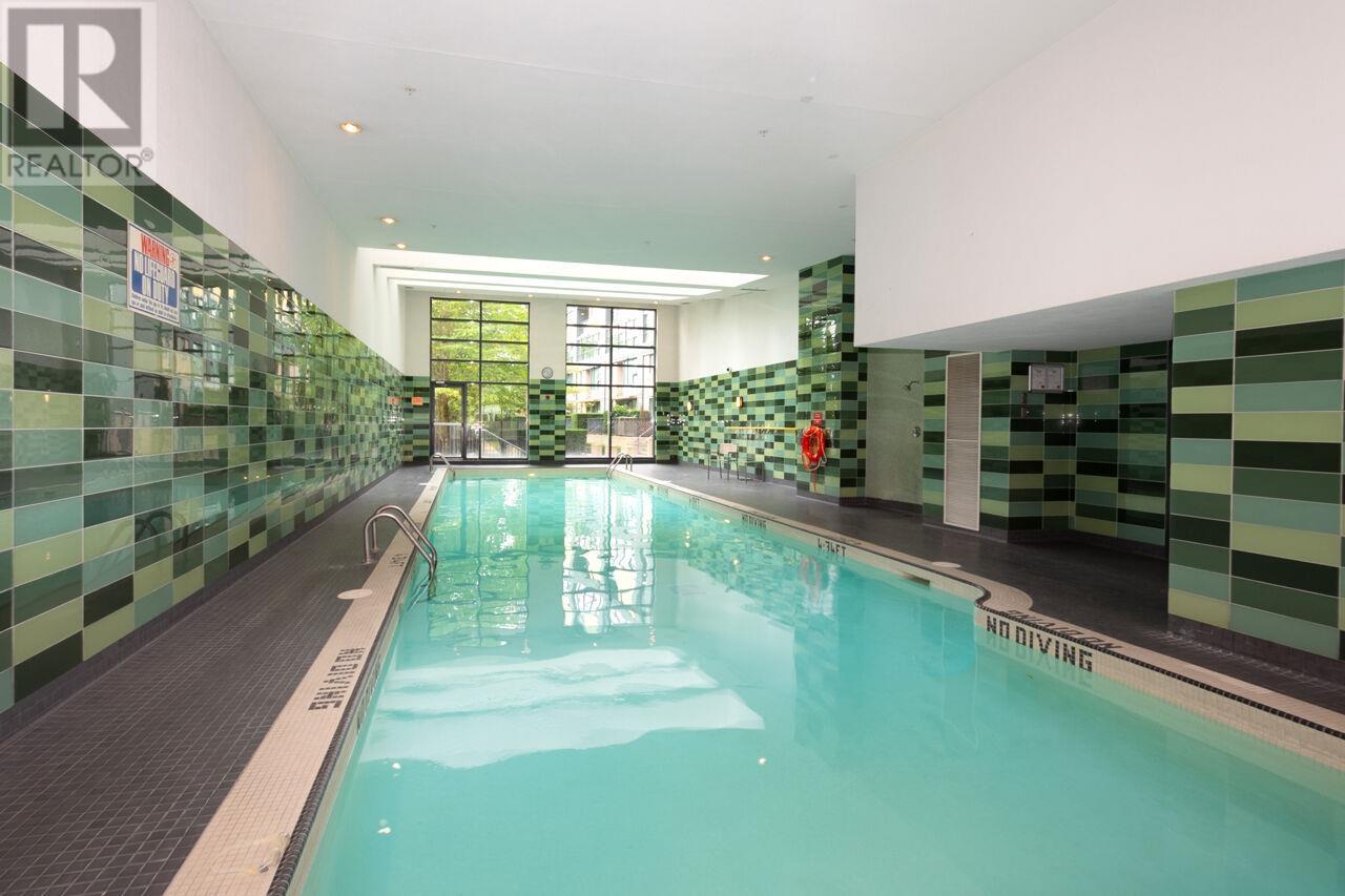 Listing Picture 28 of 40 : 802 33 SMITHE STREET, Vancouver / 溫哥華 - 魯藝地產 Yvonne Lu Group - MLS Medallion Club Member