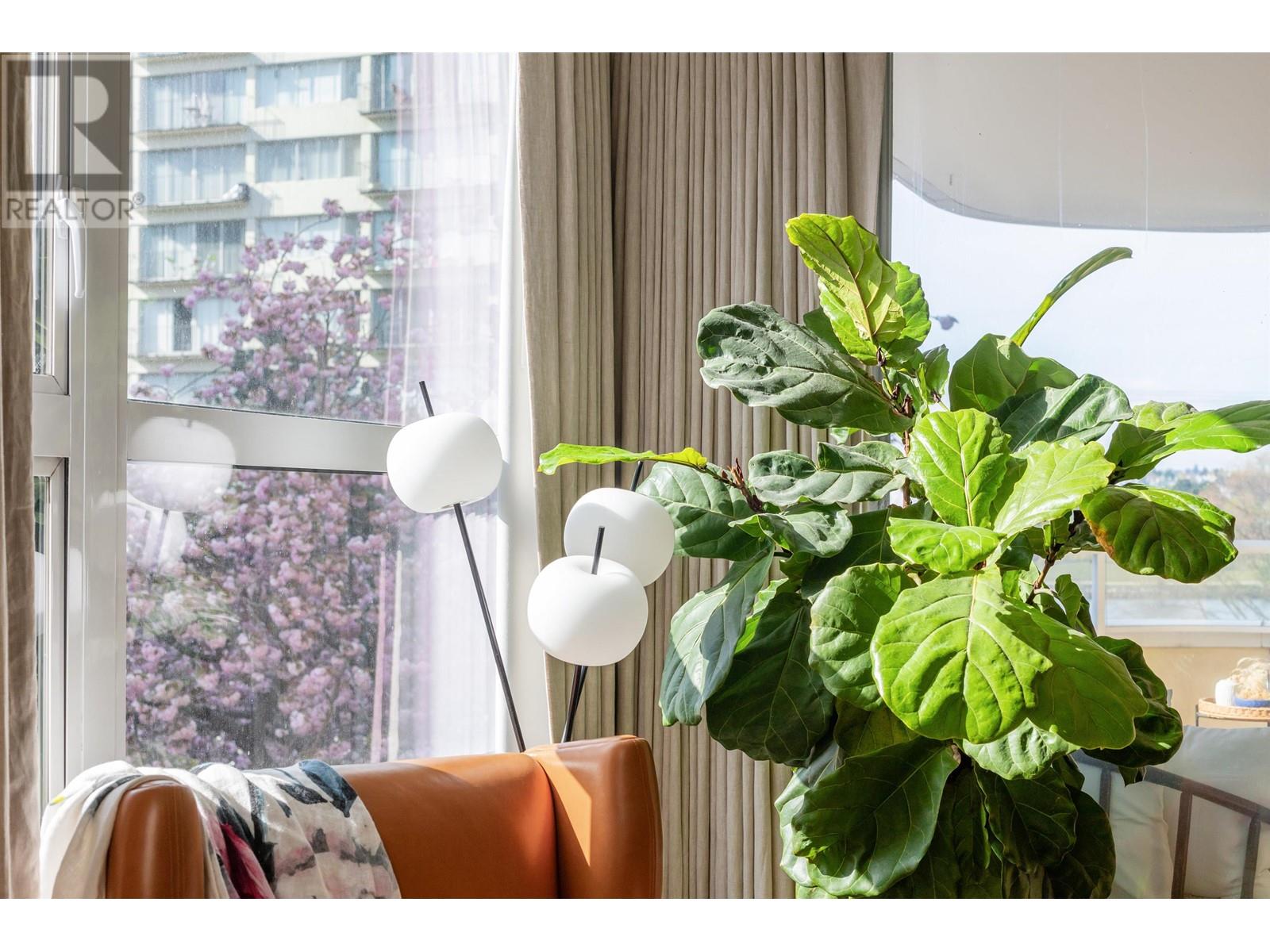 Listing Picture 19 of 31 : 302 1406 HARWOOD STREET, Vancouver / 溫哥華 - 魯藝地產 Yvonne Lu Group - MLS Medallion Club Member