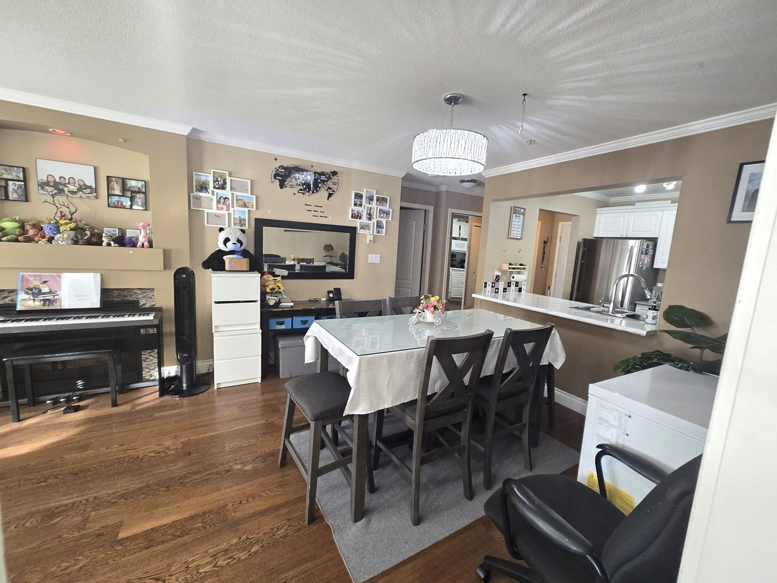 Property at 201 15210 GUILDFORD DRIVE image 4
