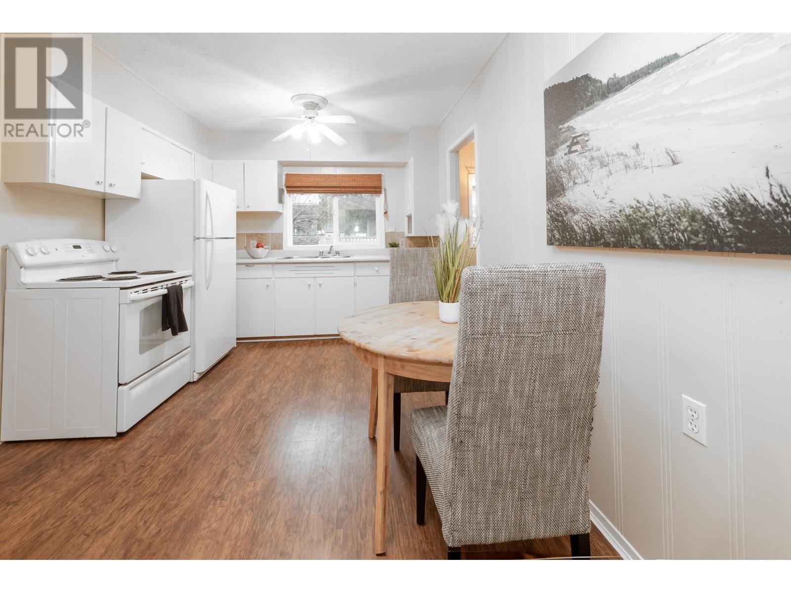 Property at 23118 SLAGER AVENUE image 3