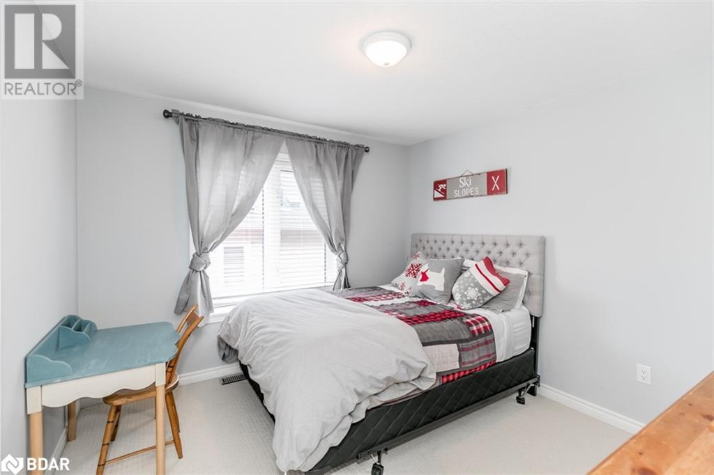 11 Oakmont Avenue, Horseshoe Valley, Ontario  L0L 2L0 - Photo 14 - 40694751