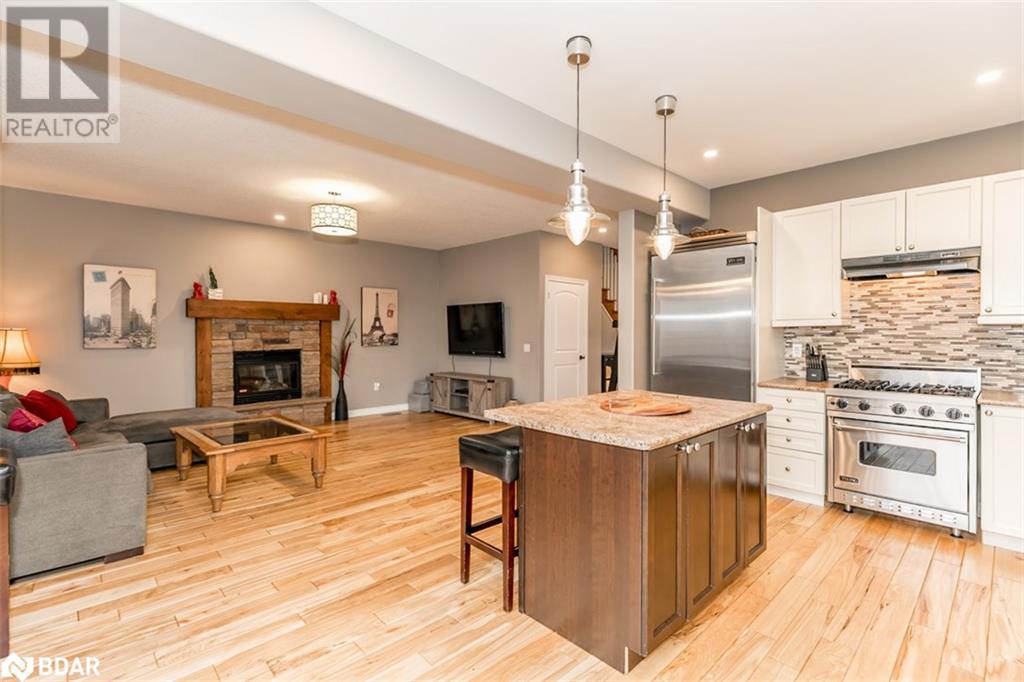 11 Oakmont Avenue, Horseshoe Valley, Ontario  L0L 2L0 - Photo 9 - 40694751