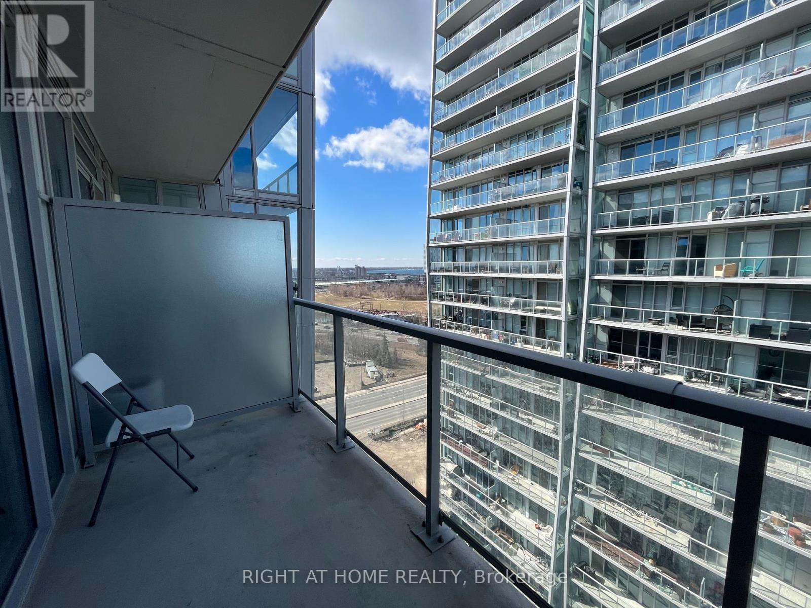 1210 - 25 Baseball Place, Toronto, Ontario  M4M 0E7 - Photo 14 - E11948229