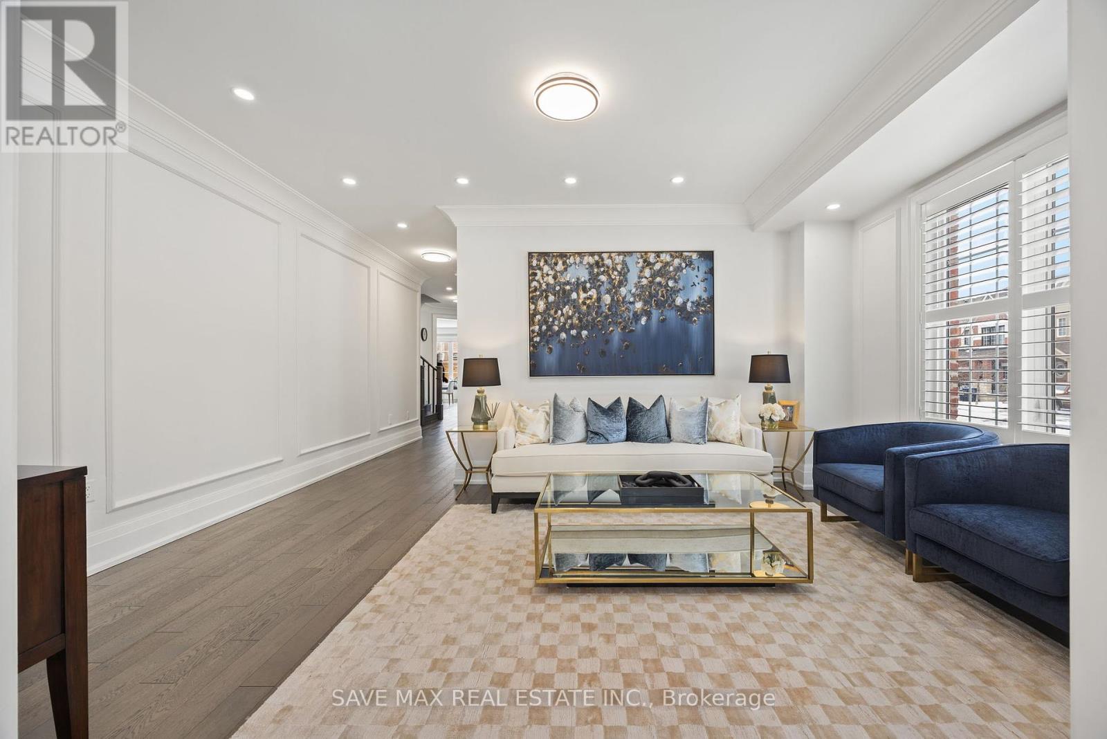 Property at 2 HAMILTON COURT image 3