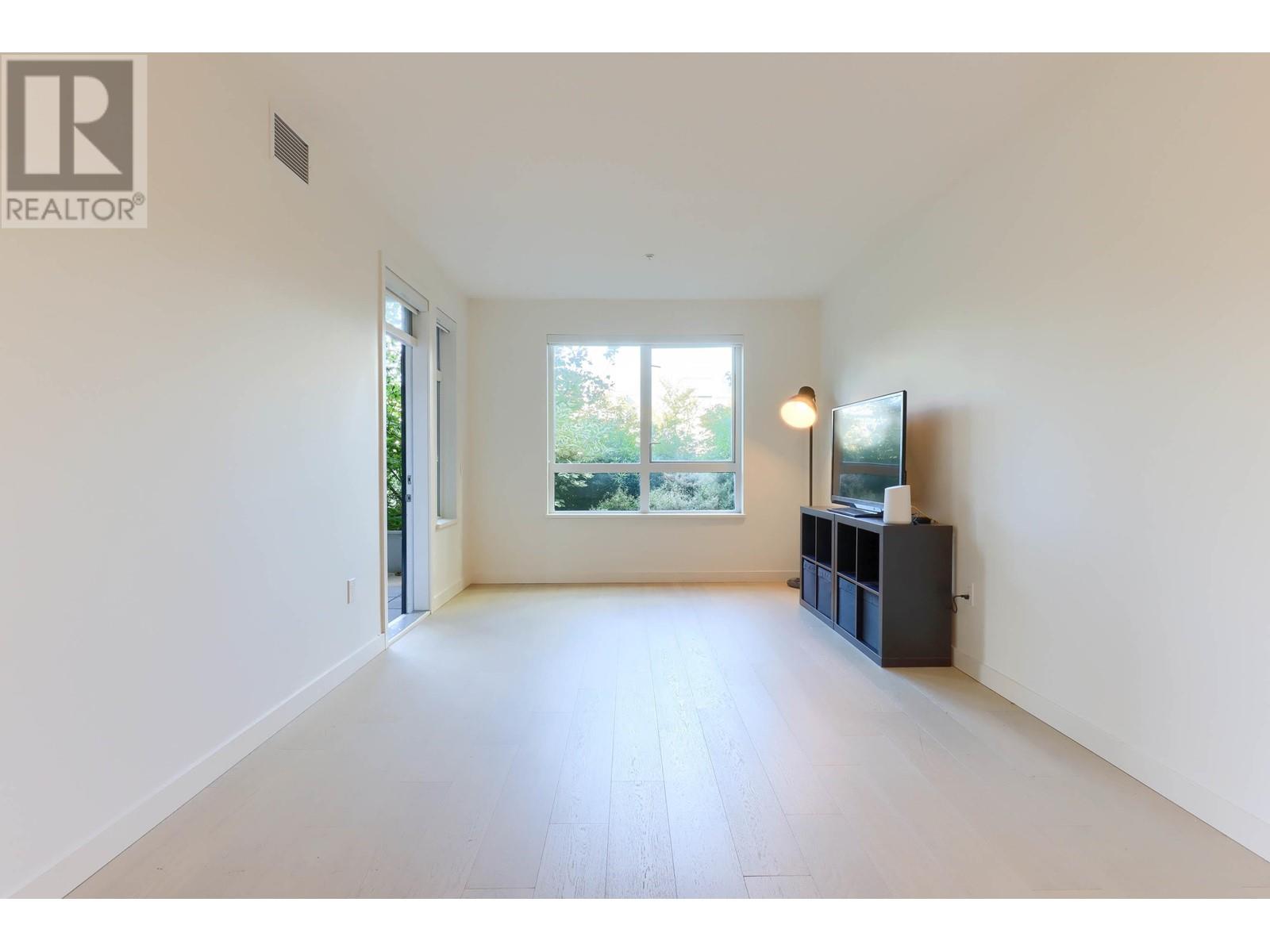 Listing Picture 20 of 35 : 114 4033 MAY DRIVE, Richmond / 烈治文 - 魯藝地產 Yvonne Lu Group - MLS Medallion Club Member