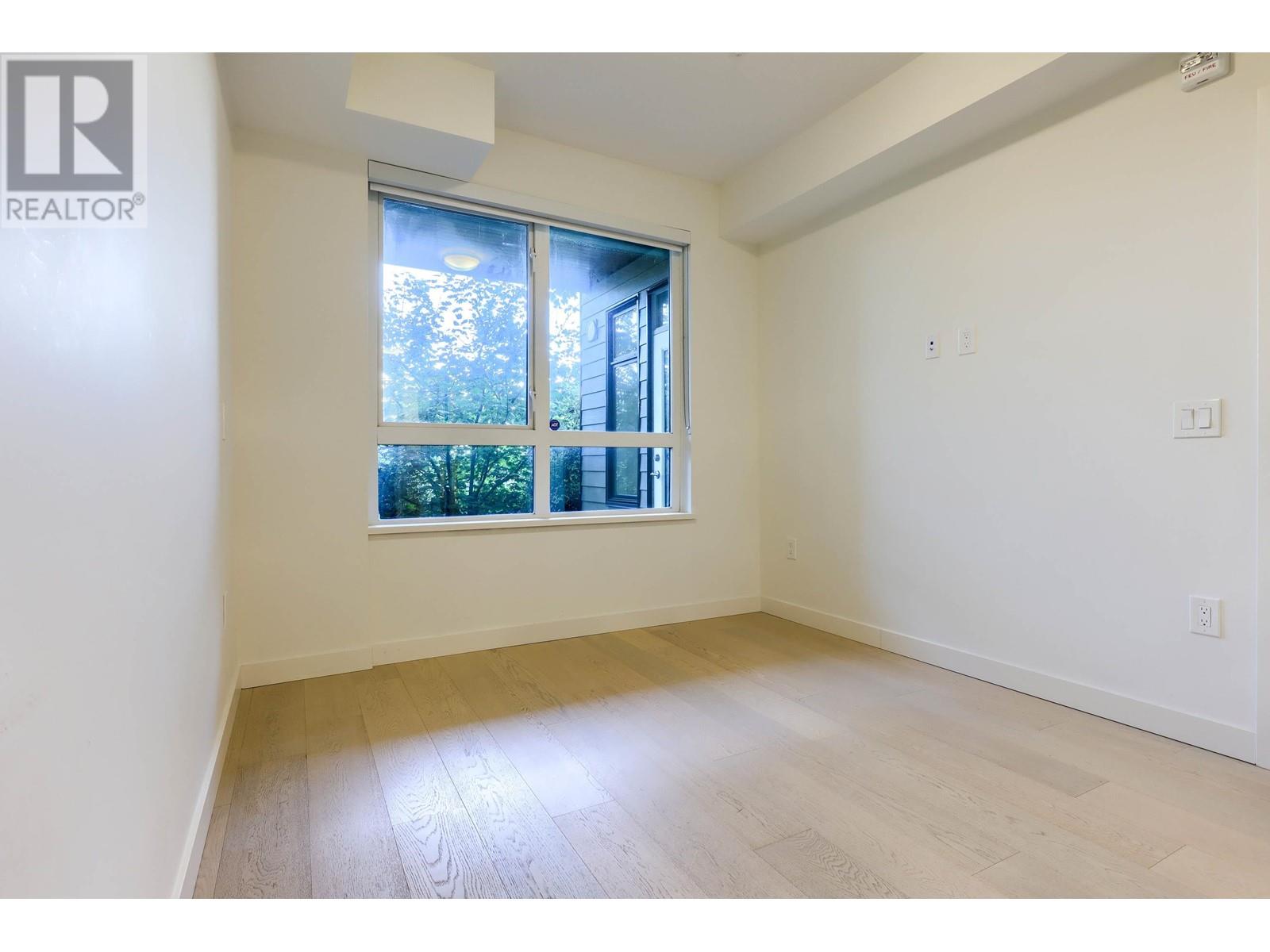 Listing Picture 7 of 35 : 114 4033 MAY DRIVE, Richmond / 烈治文 - 魯藝地產 Yvonne Lu Group - MLS Medallion Club Member