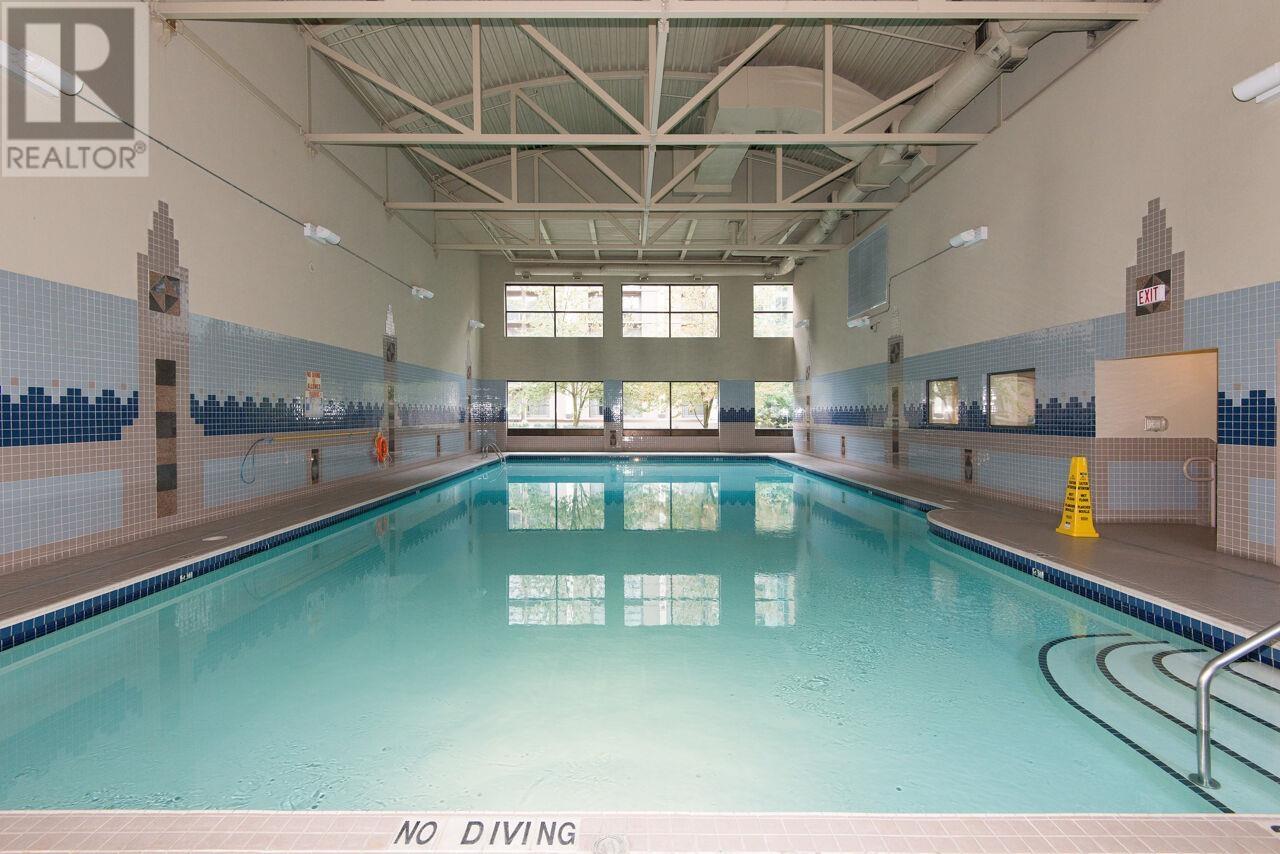 Listing Picture 12 of 12 : 1907 1189 HOWE STREET, Vancouver / 溫哥華 - 魯藝地產 Yvonne Lu Group - MLS Medallion Club Member