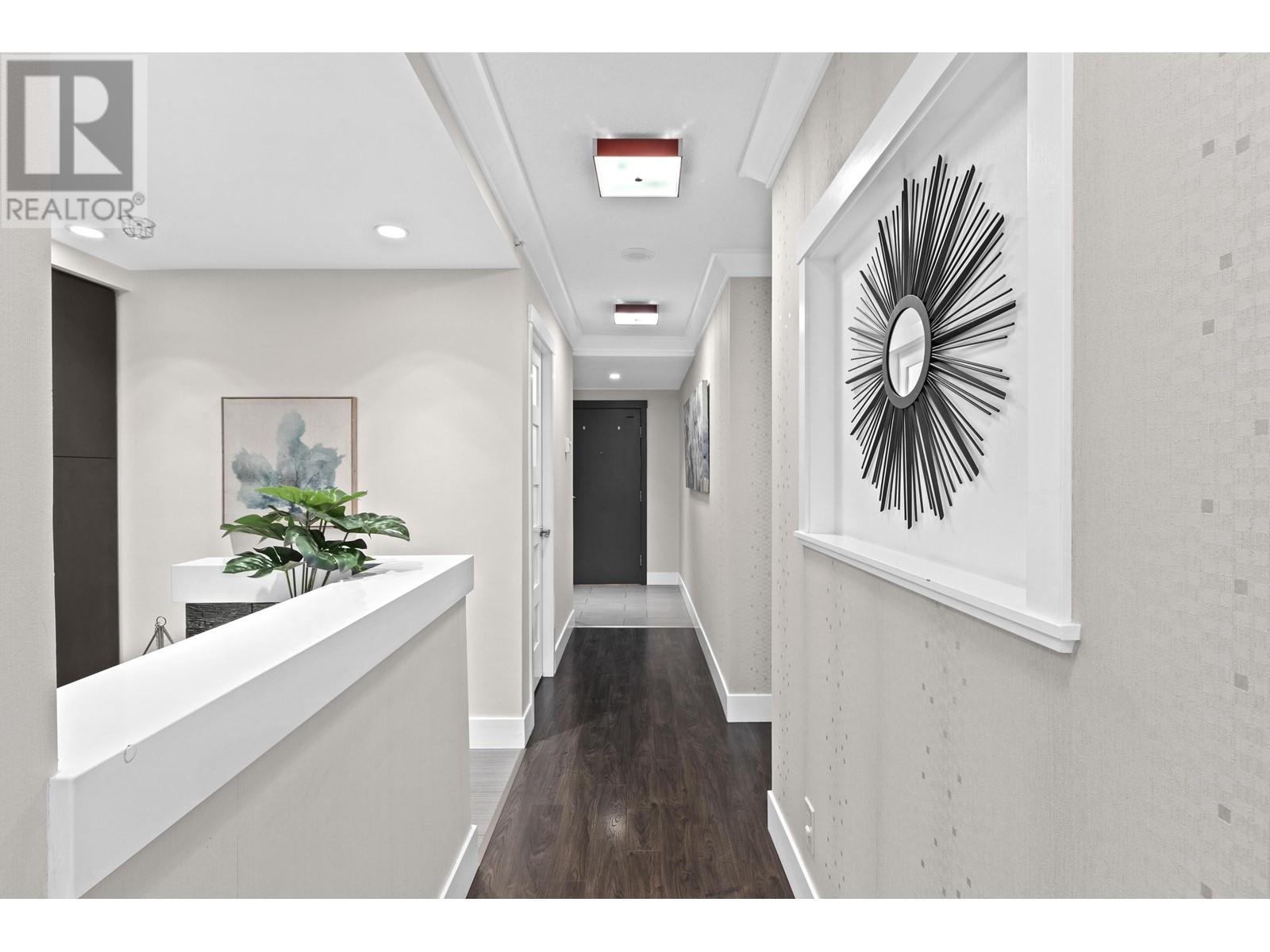 Listing Picture 14 of 31 : 3002 1199 MARINASIDE CRESCENT, Vancouver / 溫哥華 - 魯藝地產 Yvonne Lu Group - MLS Medallion Club Member