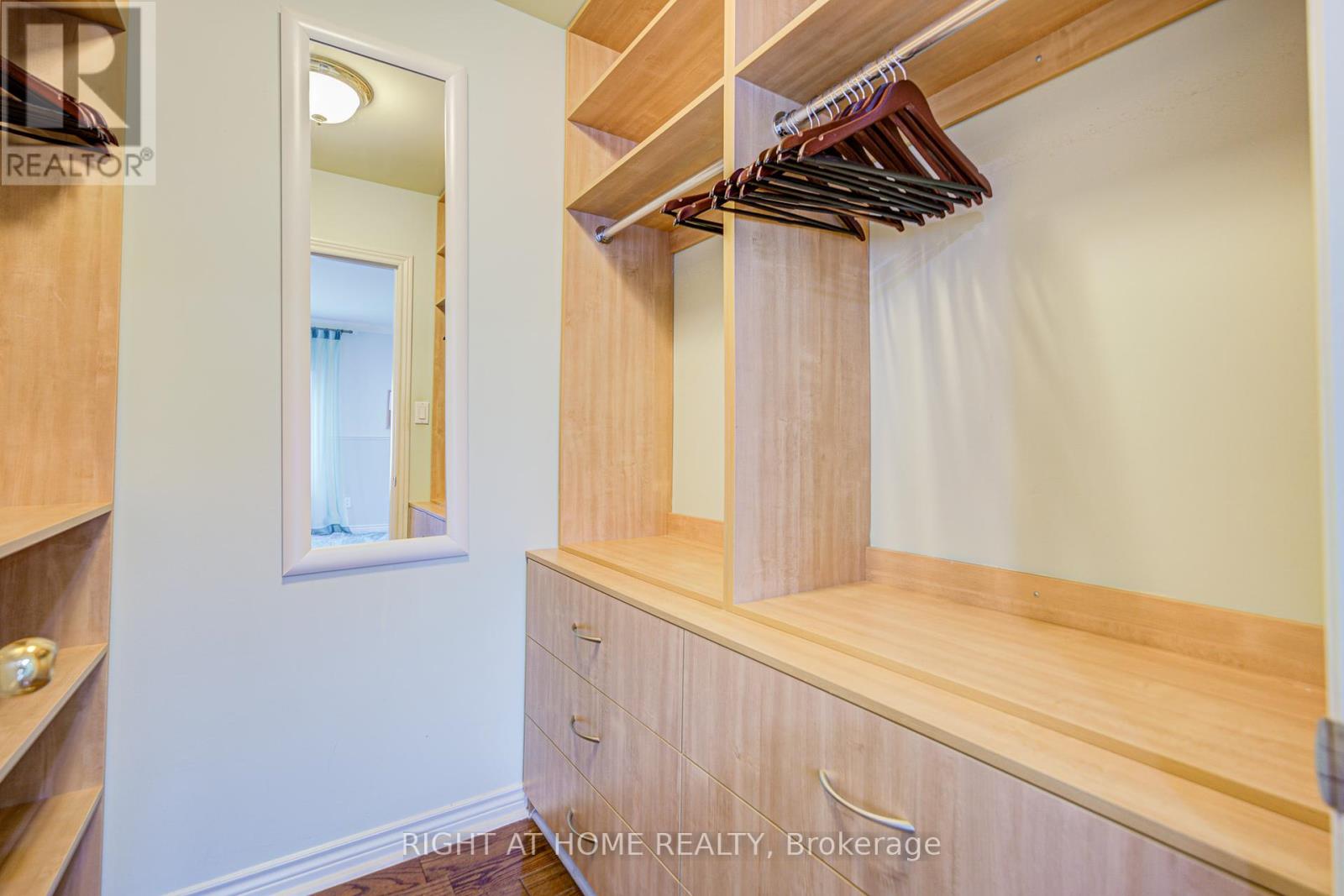 49 Arjay Crescent, Toronto (Bridle Path-Sunnybrook-York Mills), Ontario  M2L 1C6 - Photo 37 - C11948301