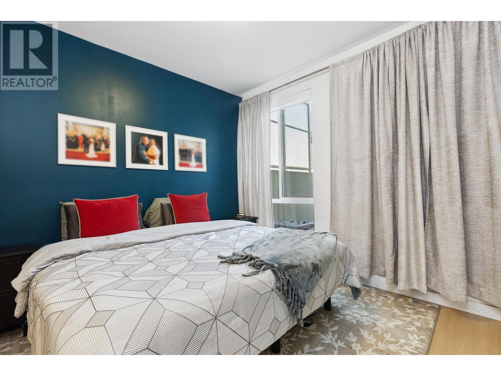 Listing Picture 14 of 30 : 116 5460 BROADWAY, Burnaby / 本拿比 - 魯藝地產 Yvonne Lu Group - MLS Medallion Club Member