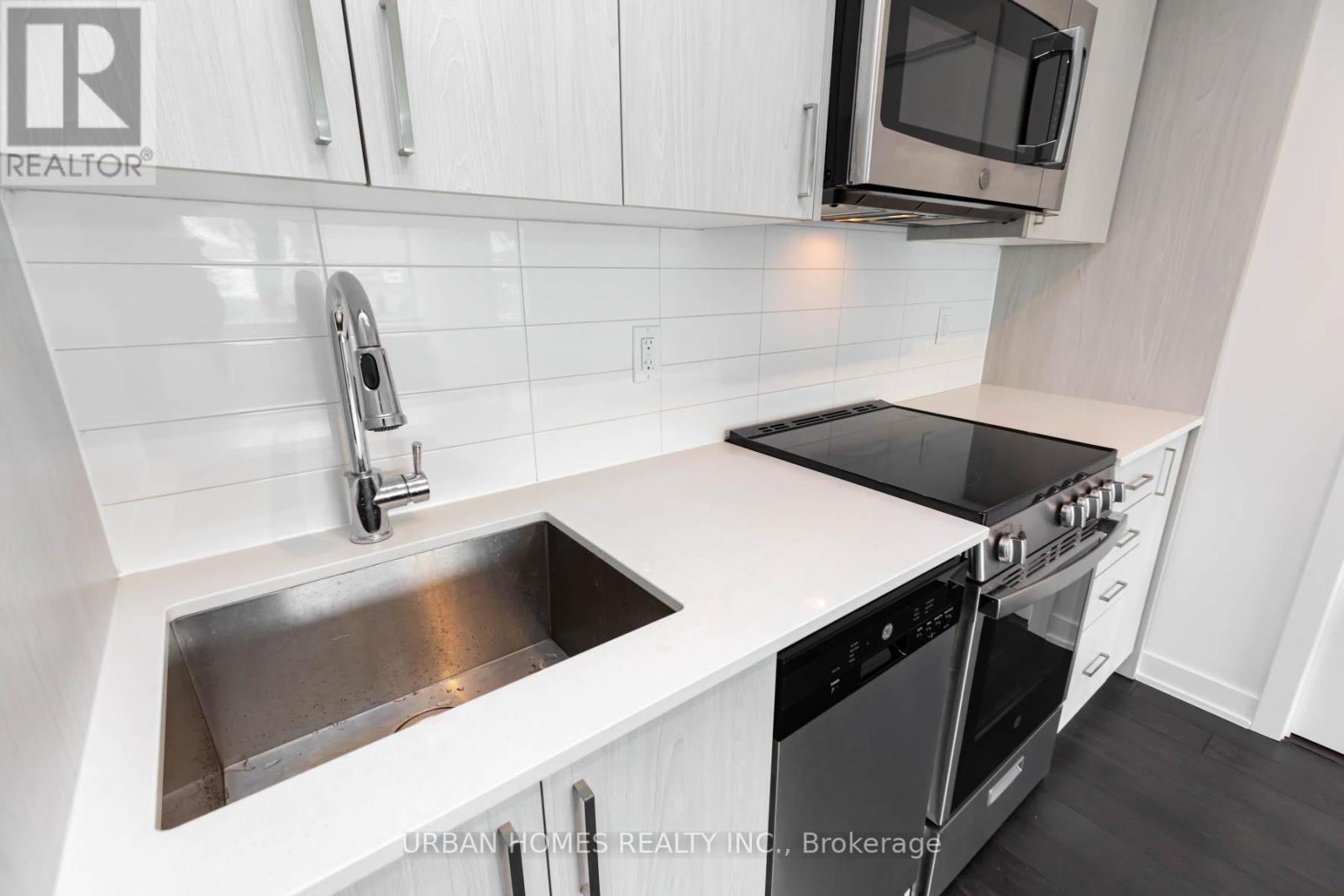 313 - 1 Cardiff Road, Toronto, Ontario  M4P 0G2 - Photo 13 - C11948386
