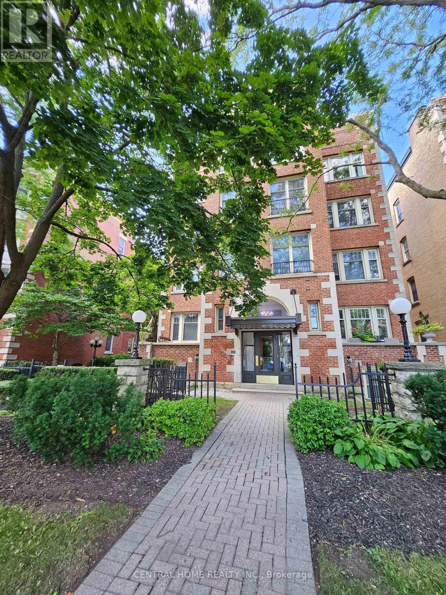 Property at 1 - 280 QUEENS AVENUE S image 5
