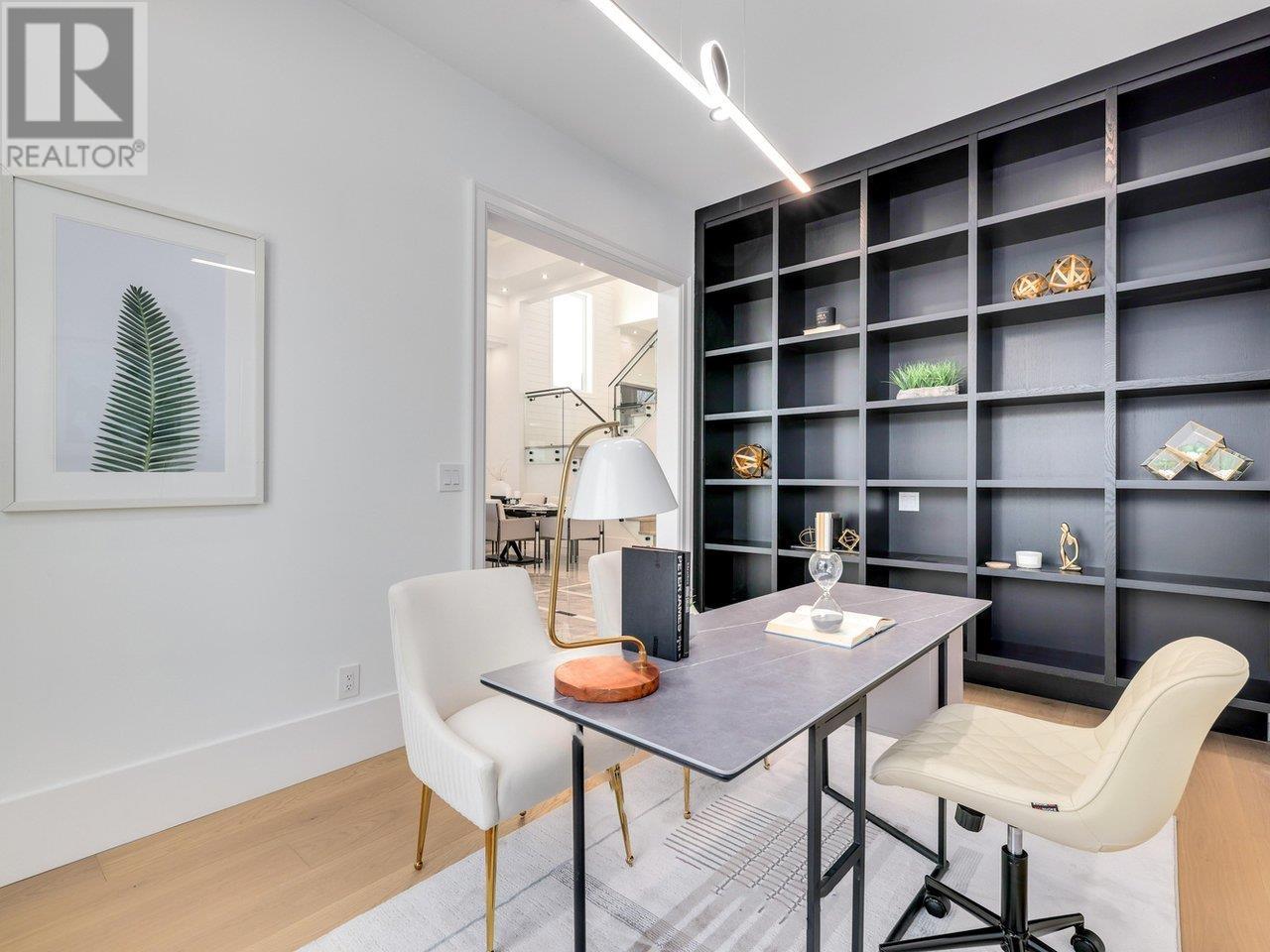 Listing Picture 21 of 38 : 6191 MADRONA CRESCENT, Richmond / 烈治文 - 魯藝地產 Yvonne Lu Group - MLS Medallion Club Member