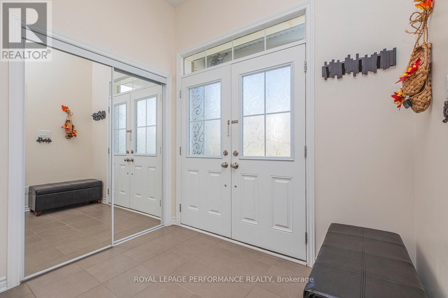 Property at 30 SUMMITVIEW DRIVE image 3
