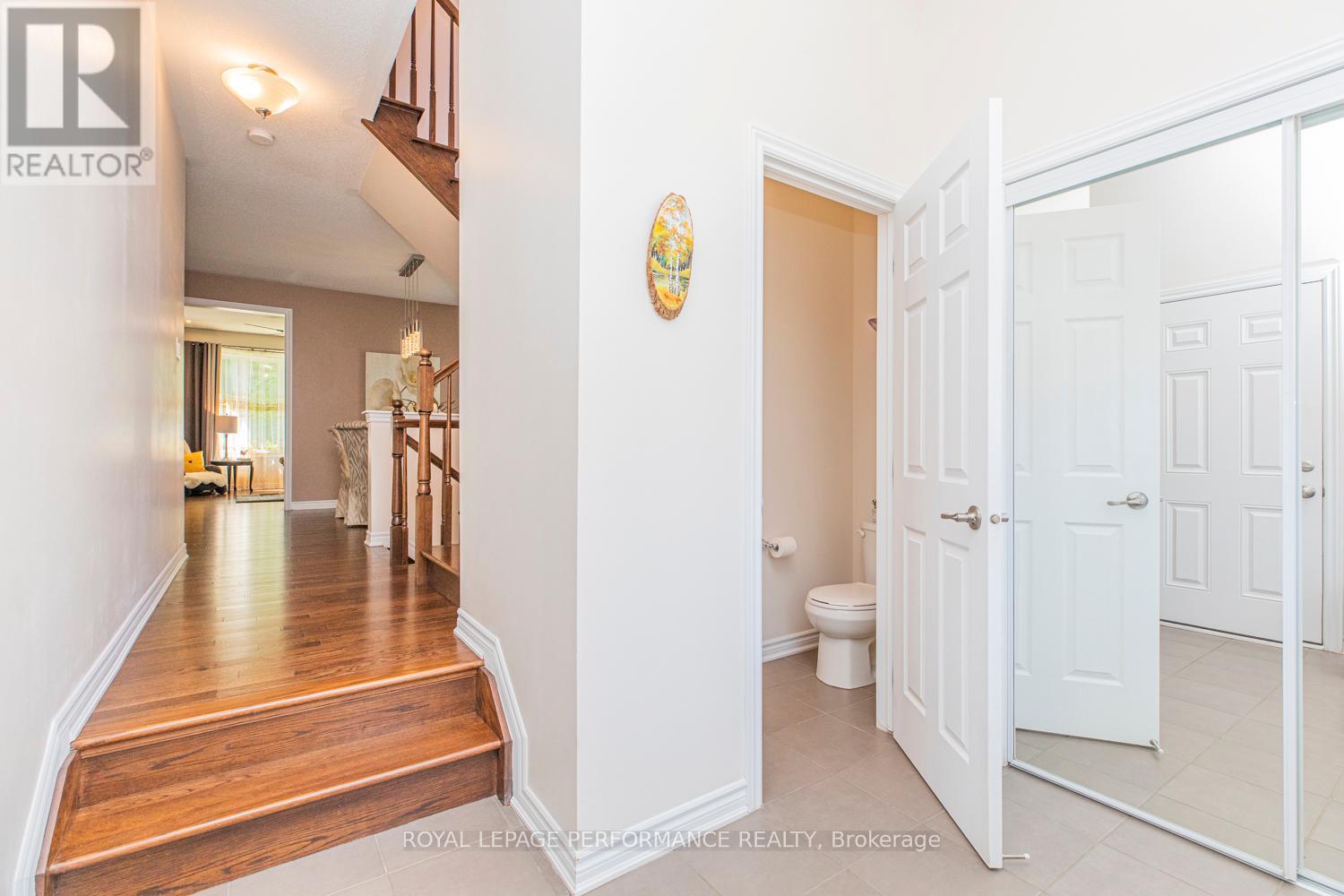 Property at 30 SUMMITVIEW DRIVE image 4