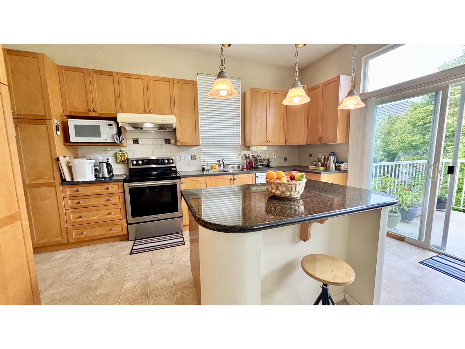 Property at 15345 36 AVENUE image 5