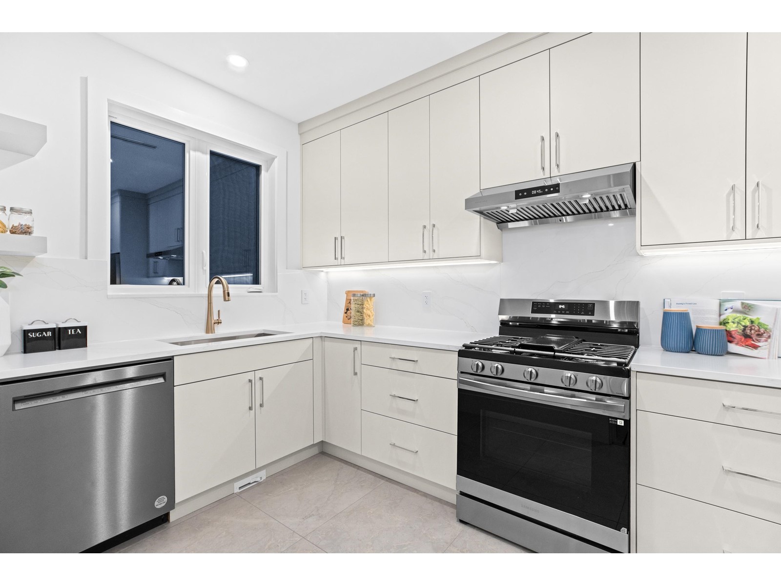 1341 Lee Street, White Rock, British Columbia  V4B 4P7 - Photo 11 - R2932642