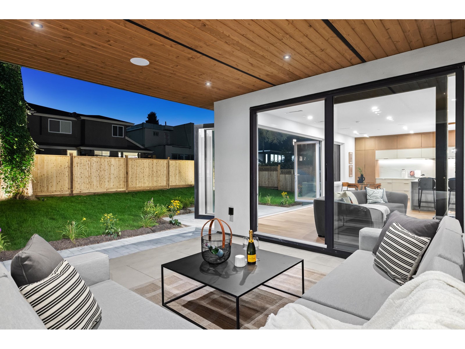 1341 Lee Street, White Rock, British Columbia  V4B 4P7 - Photo 16 - R2932642