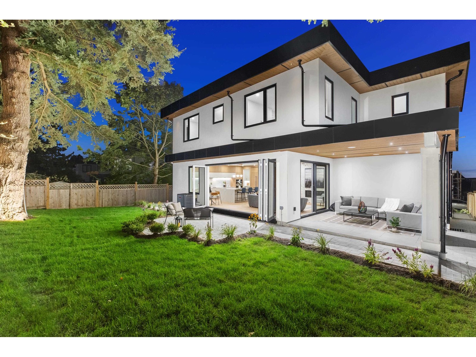 1341 Lee Street, White Rock, British Columbia  V4B 4P7 - Photo 38 - R2932642