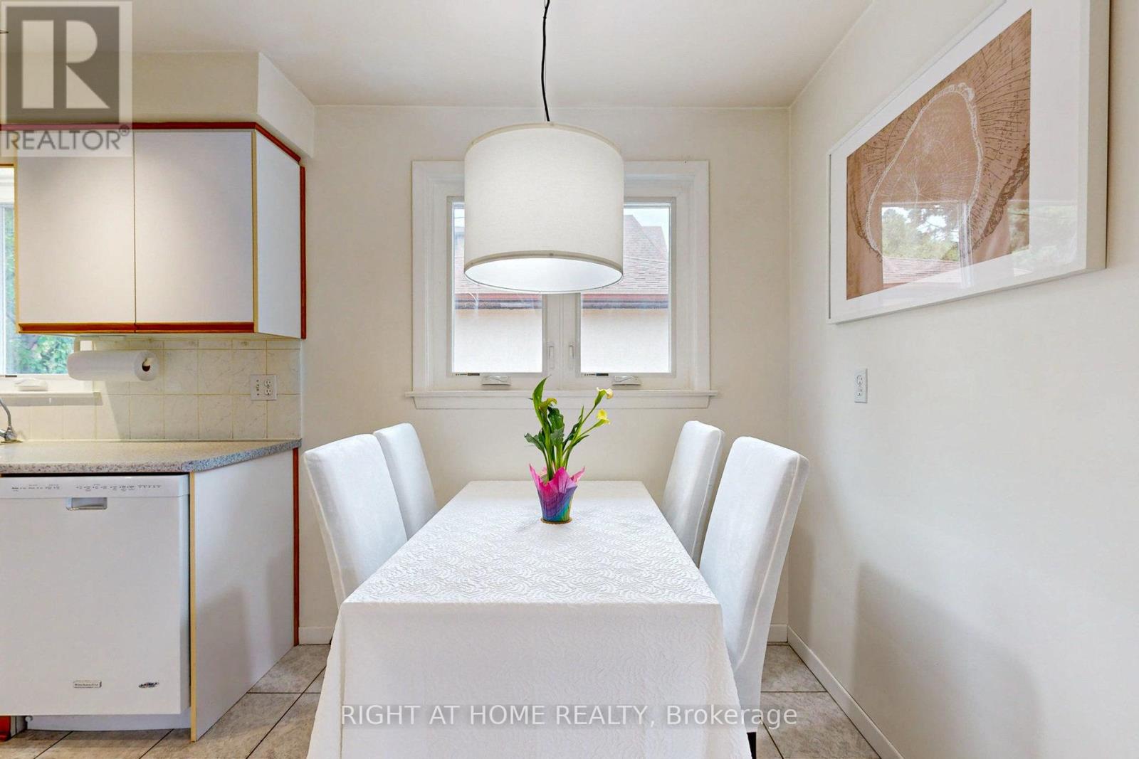 220 Homewood Avenue, Toronto, Ontario  M2M 1K6 - Photo 13 - C11948502