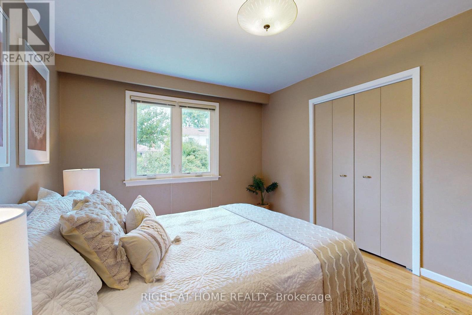 220 Homewood Avenue, Toronto, Ontario  M2M 1K6 - Photo 18 - C11948502